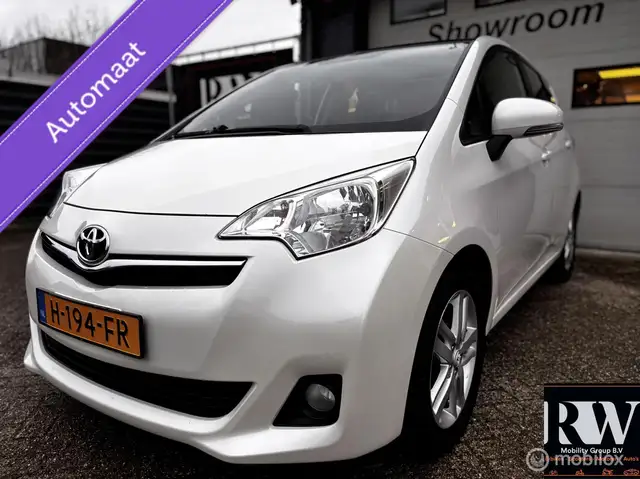 Toyota Verso-S 1.3 VVT-i*AUTOMAAT*PANO*NAVI*CRUISE*TREKHAAK