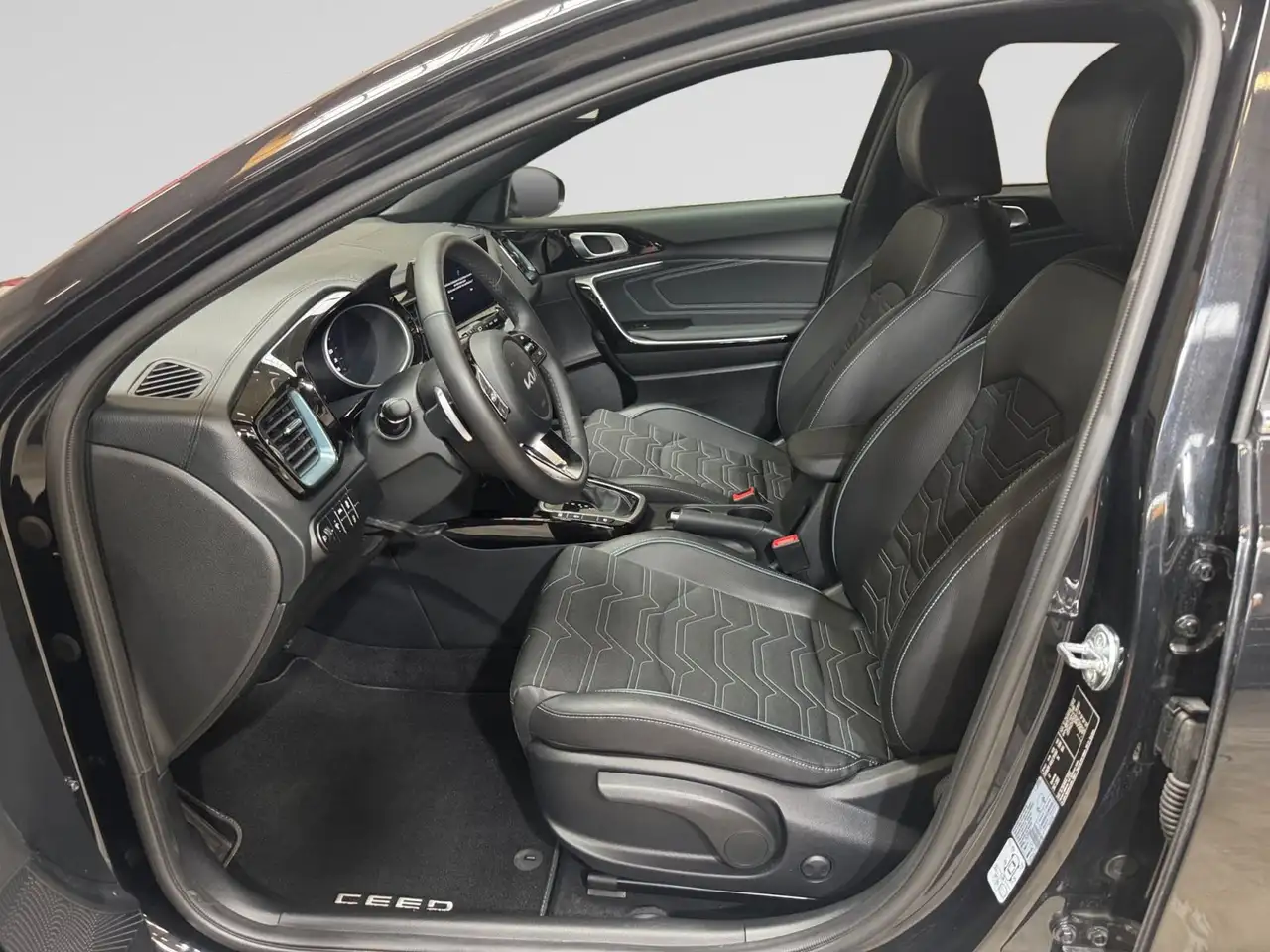 Kia Ceed Style Edition 1.0 T-GDI 100cv MHEV, миниатюра 5