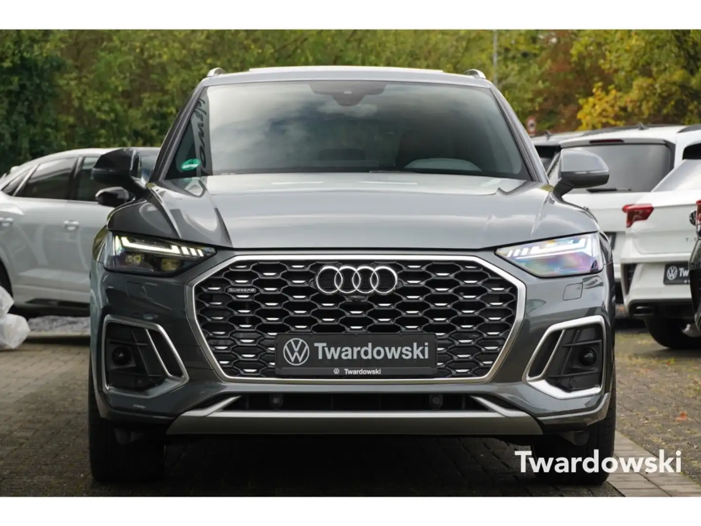 Audi Q5 Sportback S line Pano ACC Kamera Raute Sofort verf Grau - 2