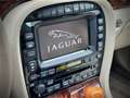 Jaguar XJ6 3.0 Executive / Zircon metallic / 2nd owner / Only Azul - thumbnail 26