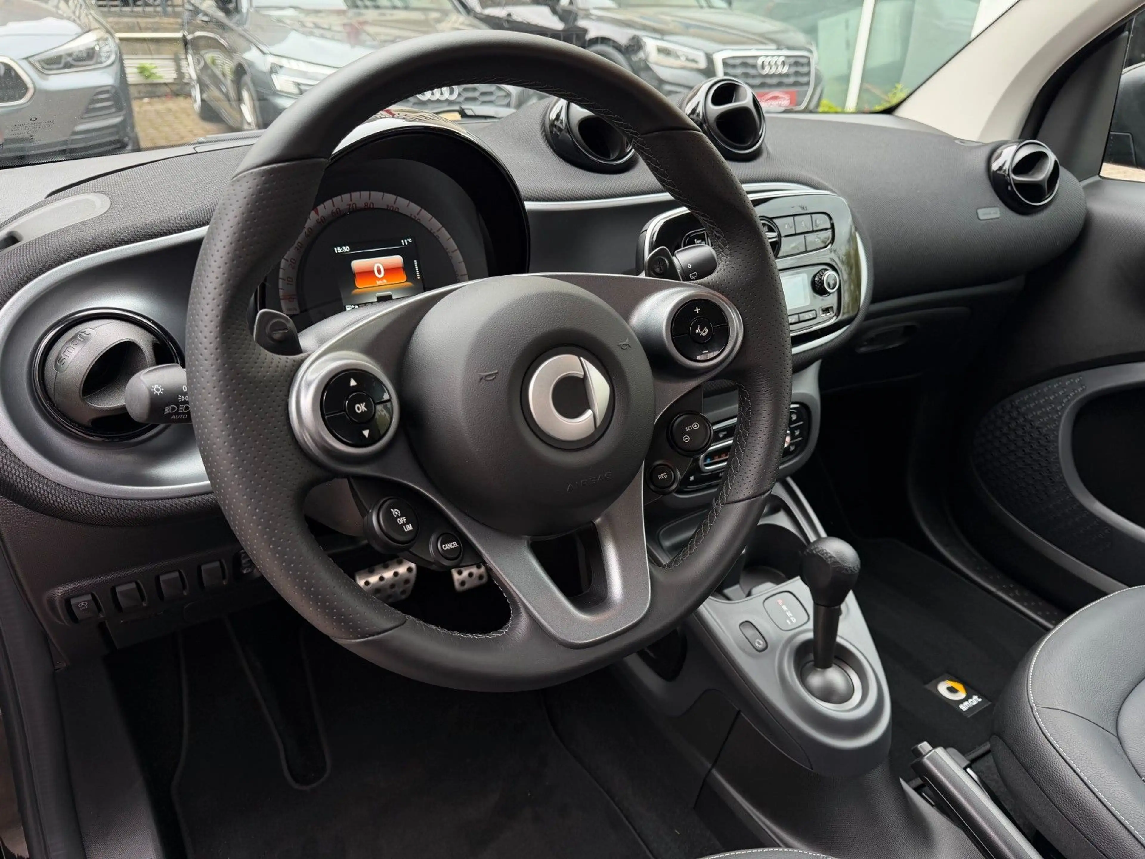 smart forTwo fortwo 66kW DCT prime SPORT*LED*AUDIO*SHZ* — photo 21