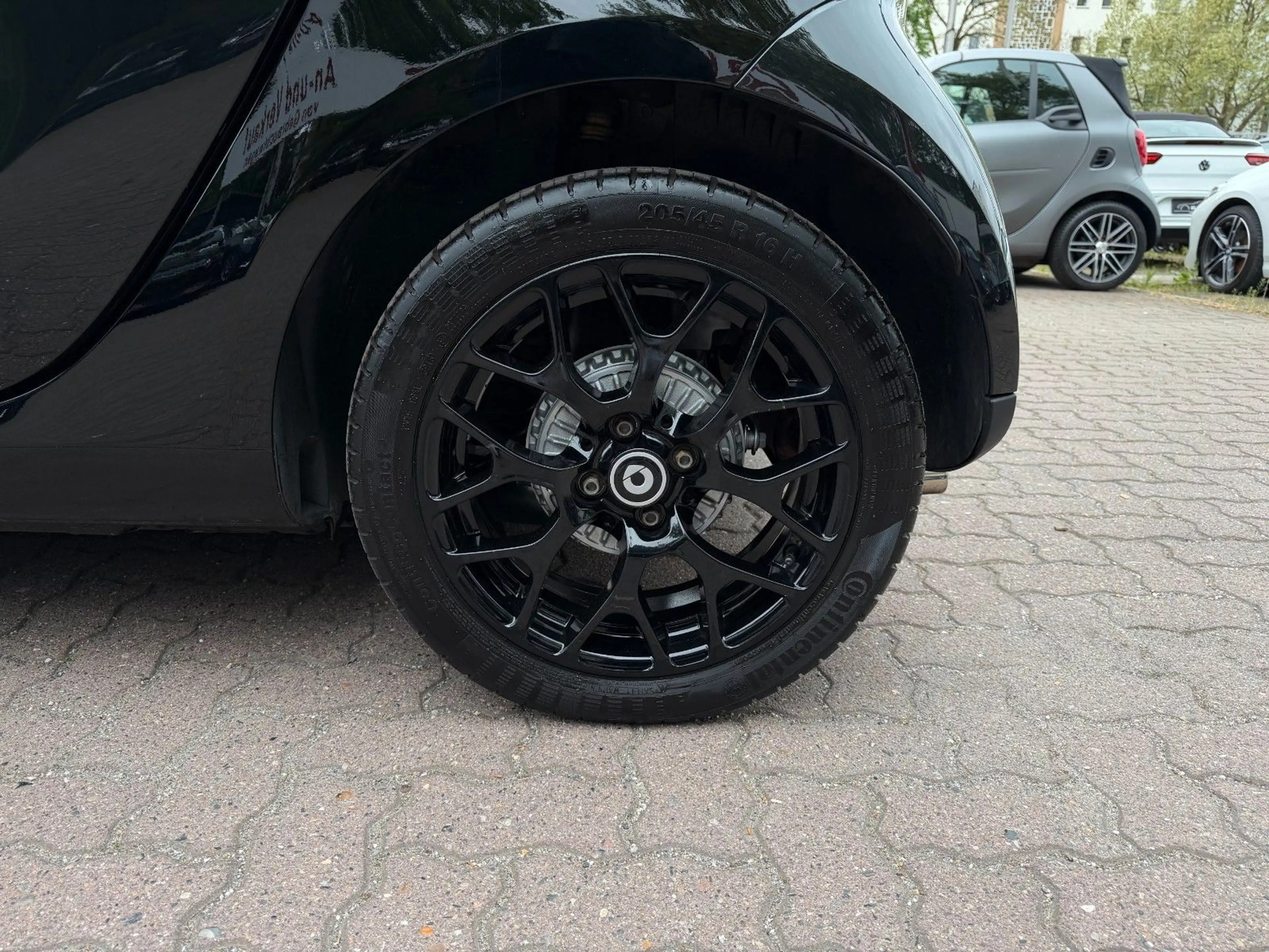 smart forTwo fortwo 66kW DCT prime SPORT*LED*AUDIO*SHZ* — photo 24
