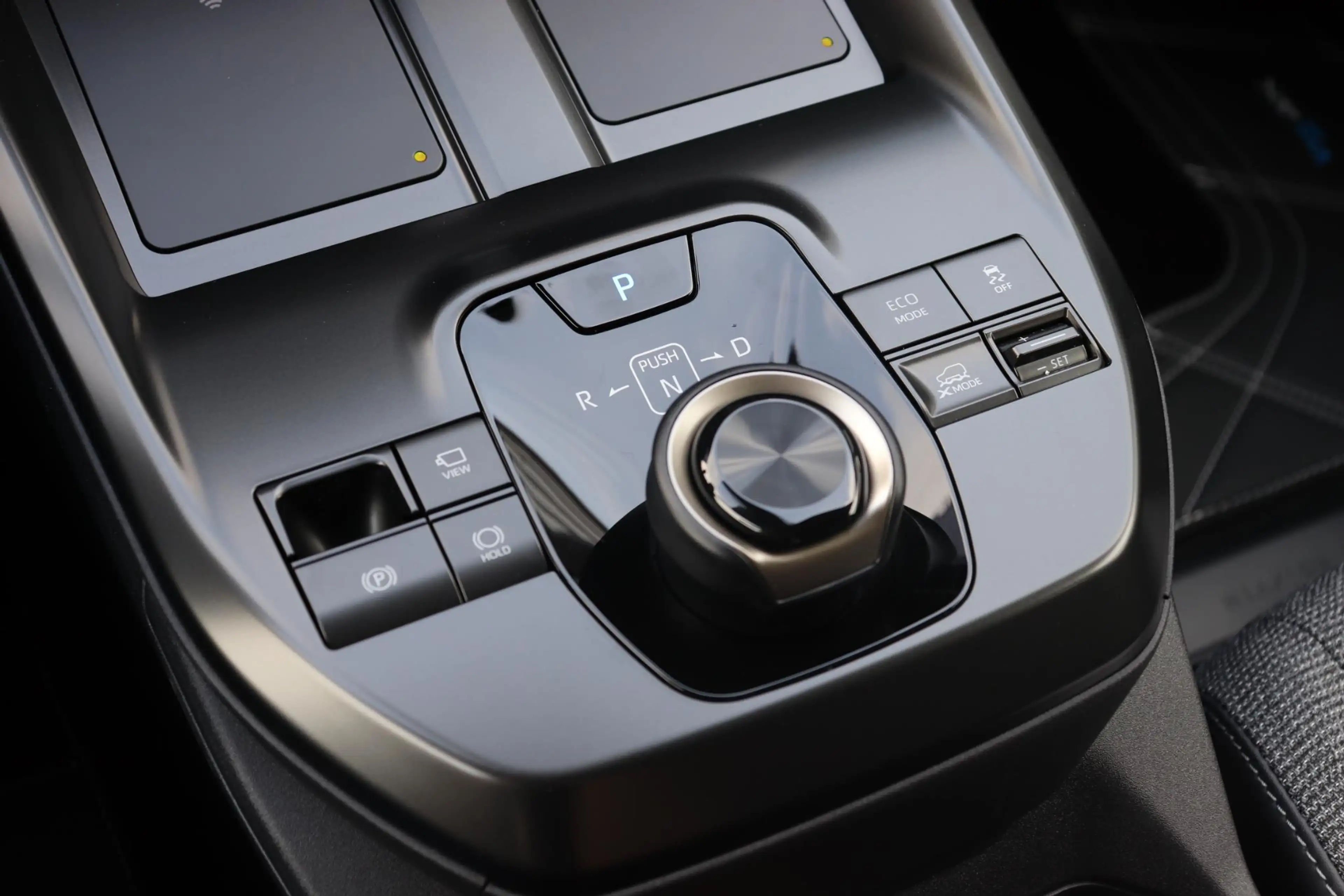 Toyota bZ4X Dynamic AWD 73 kWh, Apple Carplay/Android Auto, In — photo 14