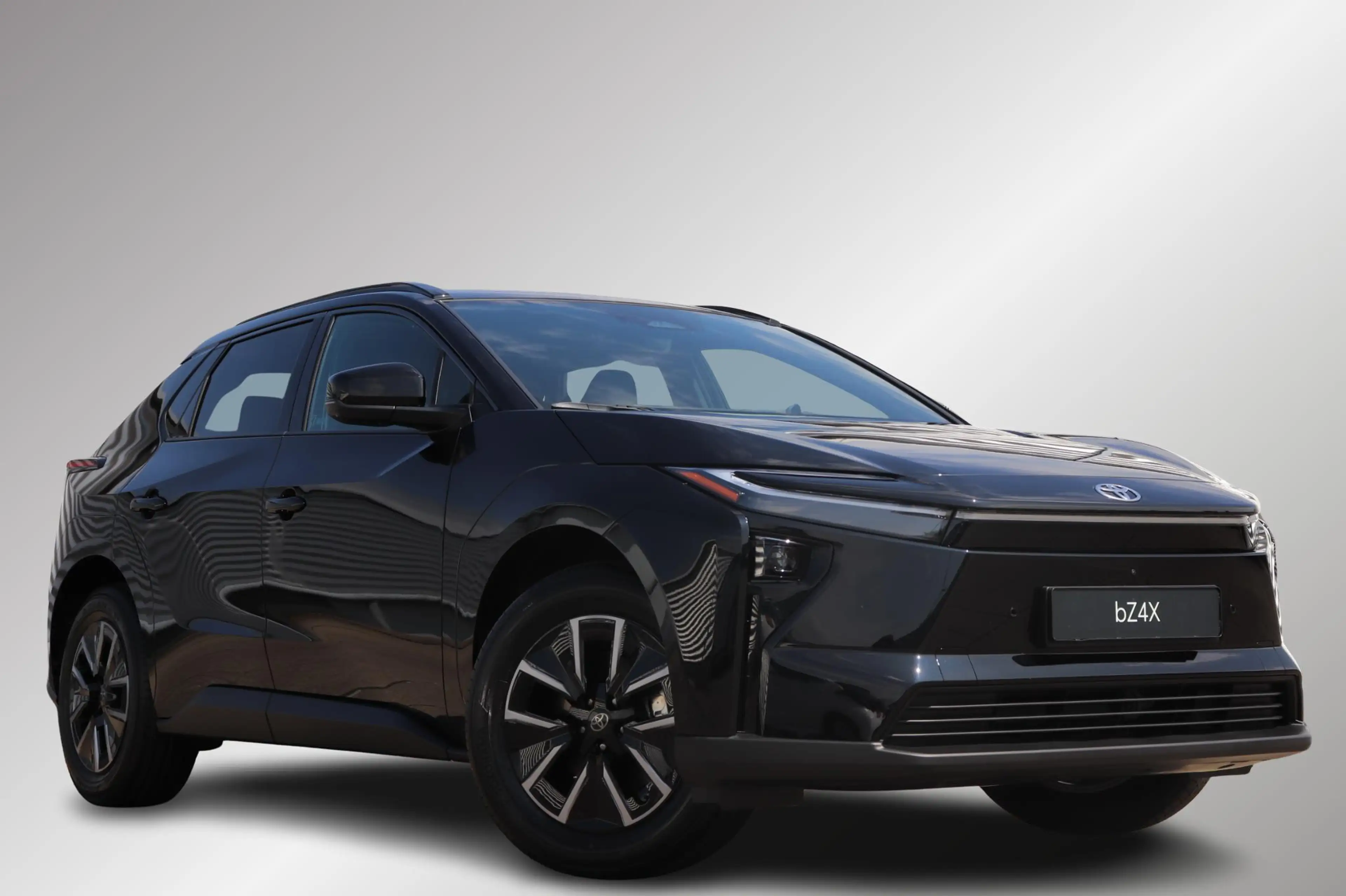 Toyota bZ4X Dynamic AWD 73 kWh, Apple Carplay/Android Auto, In — photo 3