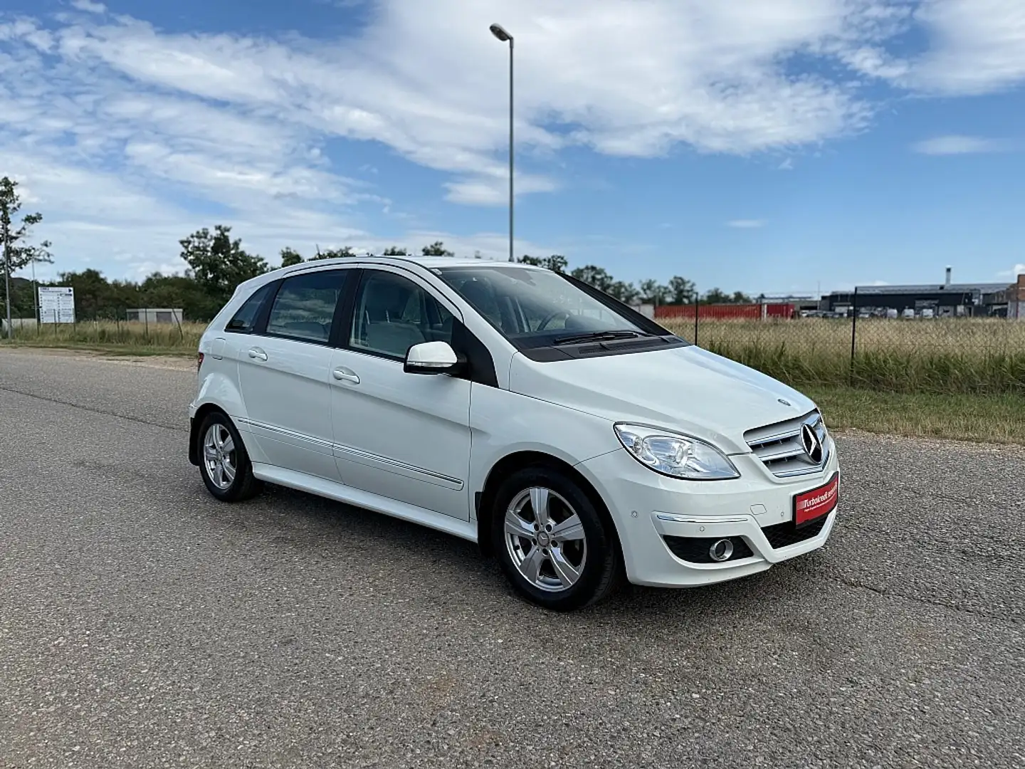 Mercedes-Benz B 200 CDI Aut. Weiß - 2