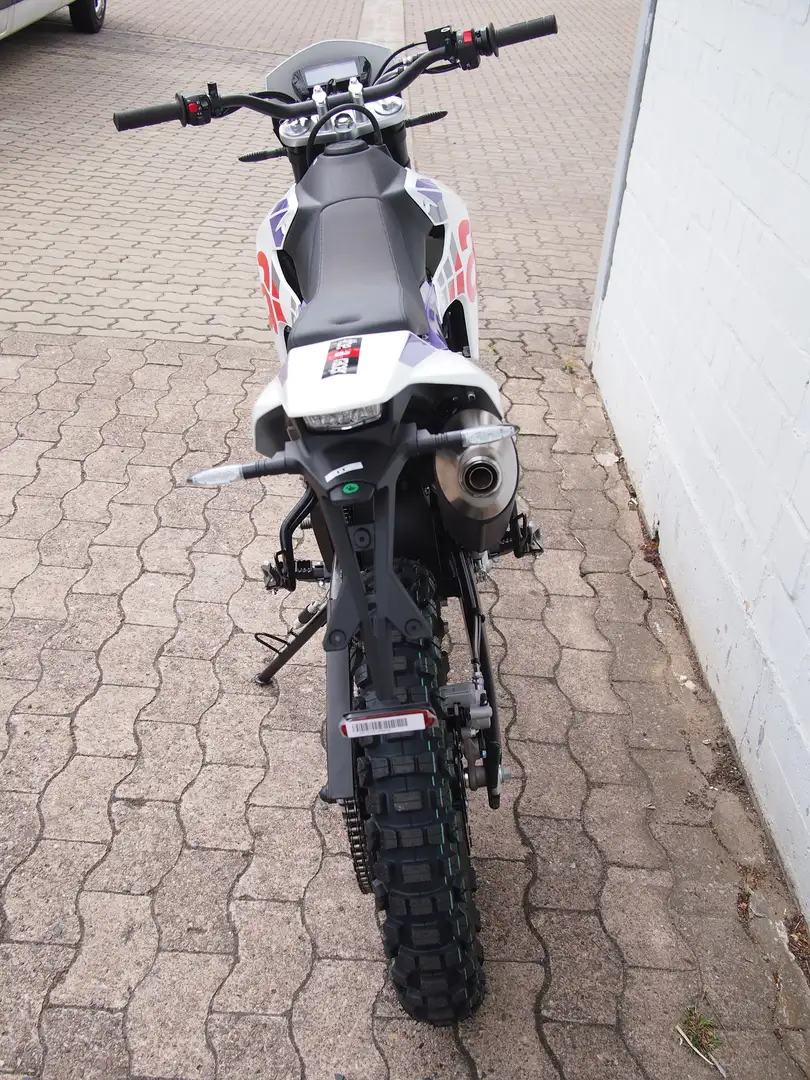 Aprilia RX 125 Zwart - 1