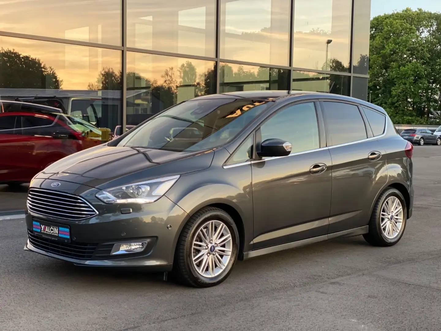Ford C-Max 1,5 EcoBoost Titanium Aut S-H/NAVI/SHZ/XEN Grau - 2