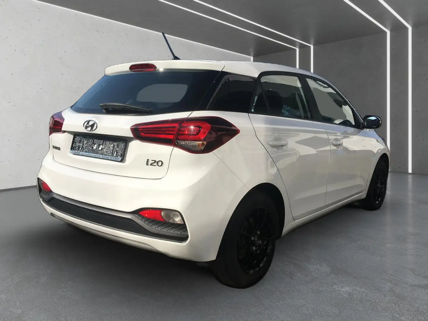 Hyundai i20 1,2 ltr. Sondermodell Weiß - 2
