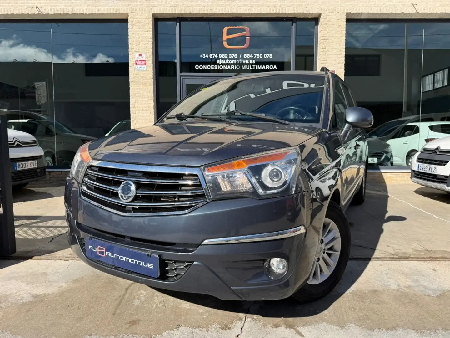 SsangYong Rexton W 200 e-Xdi Limited 4x4 Grau - 1