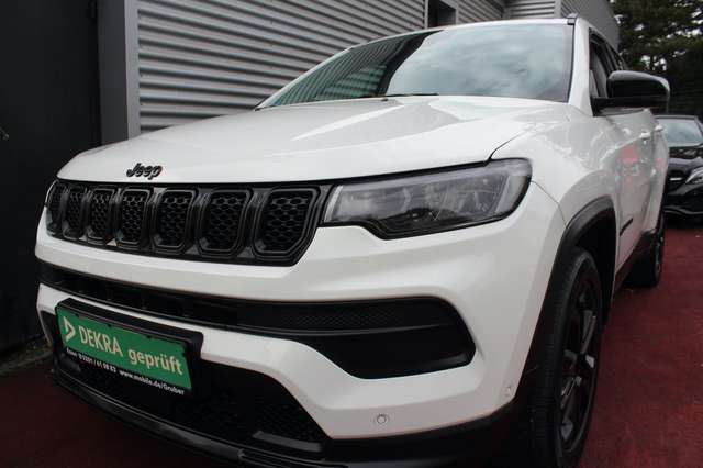 Imagine Jeep Compass COMPASS LONGITUDE FWD KLIMA LED PDC 6.GANG