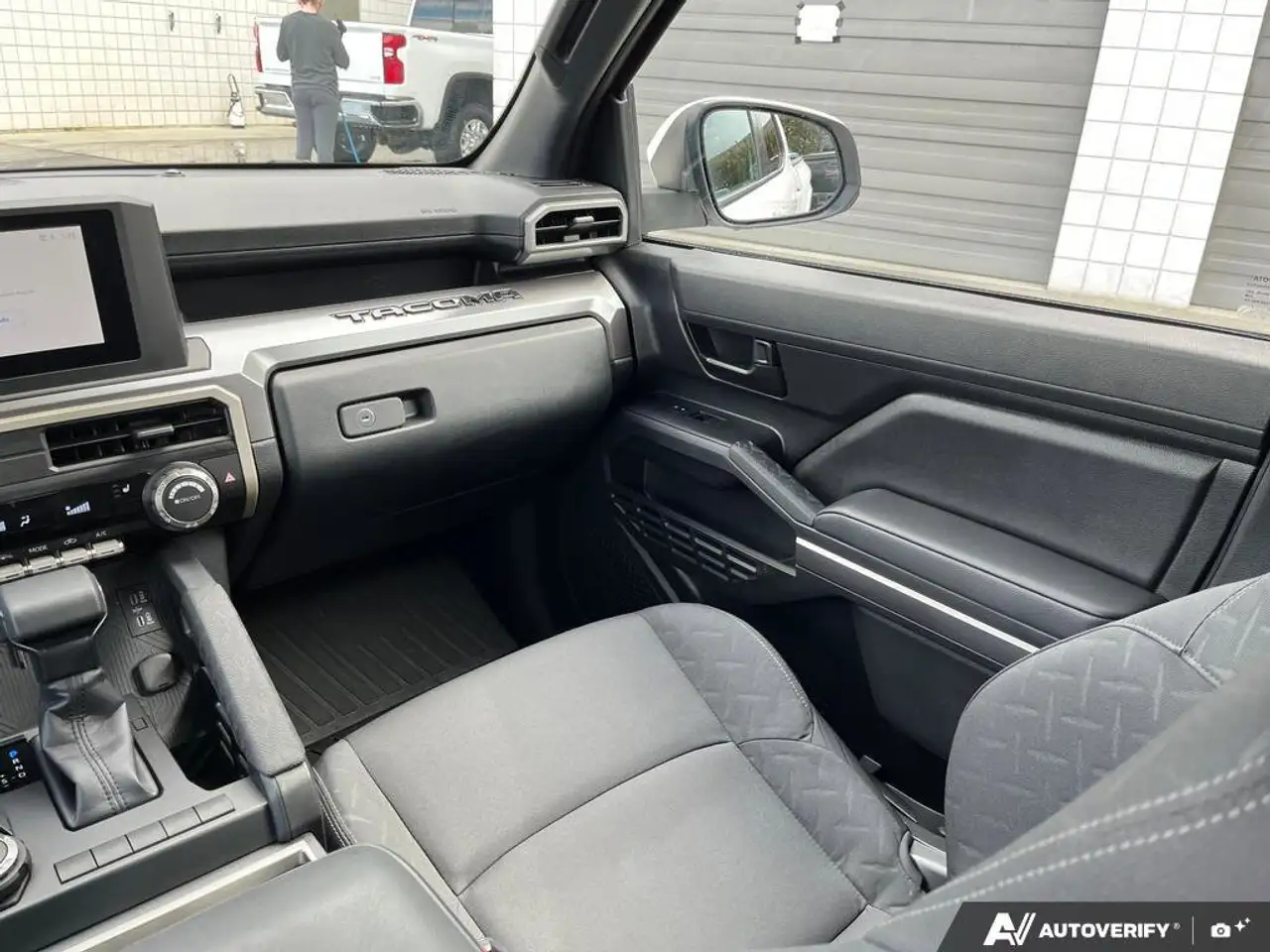 Toyota Tacoma снимка Toyota Tacoma