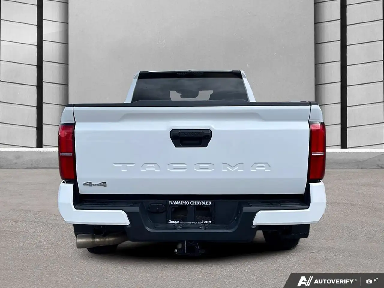 Toyota Tacoma снимка Toyota Tacoma