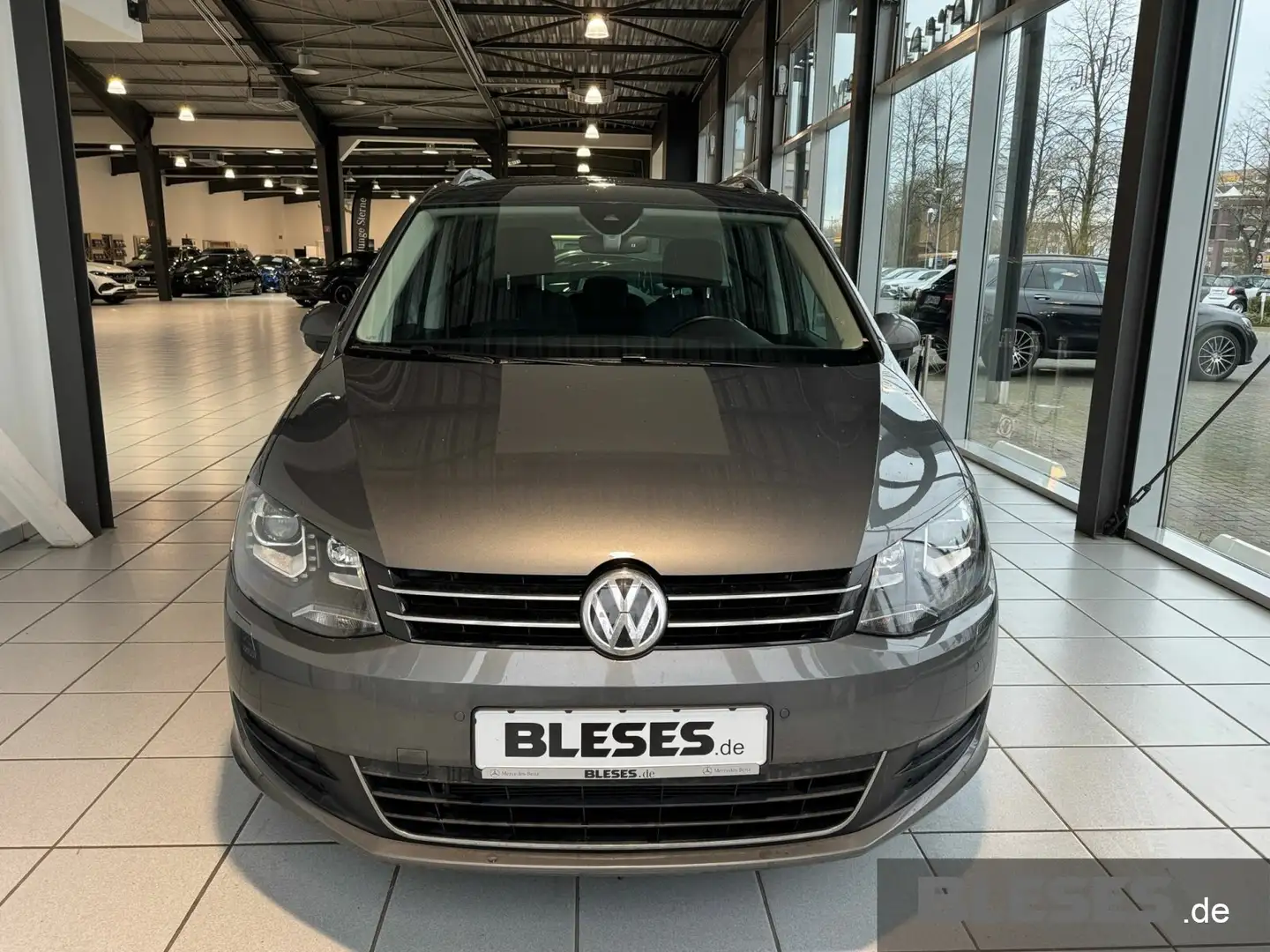 Volkswagen Sharan Sharan 4Motion 2.0 TDI Join AHL+FahrAssPlus+7-Sitz Grau - 2