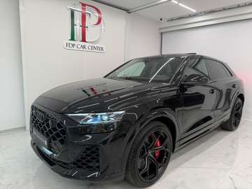 AUDI RSQ8 PERFORMANCE