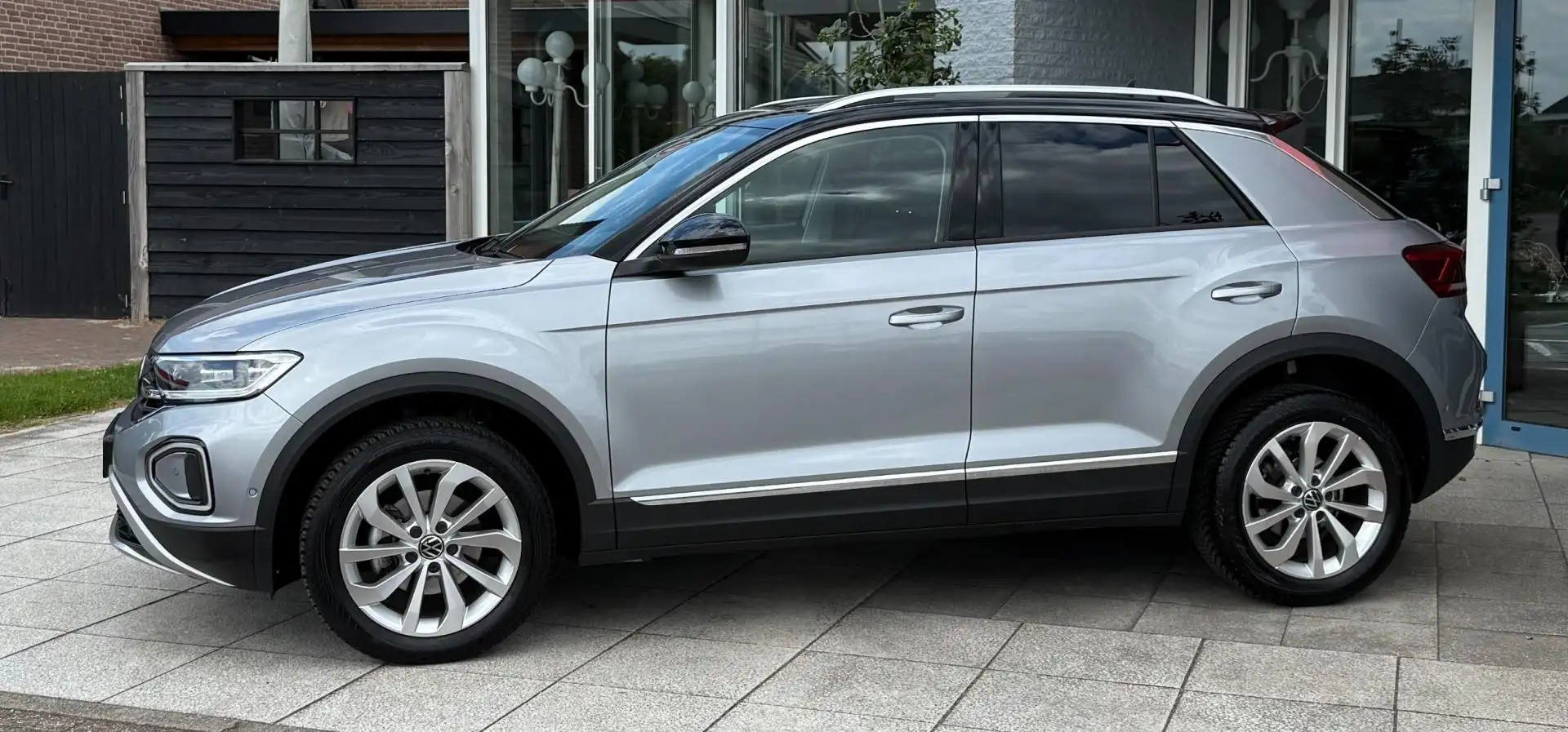 Volkswagen T-Roc 1.5 TSI Life DSG Grigio - 2