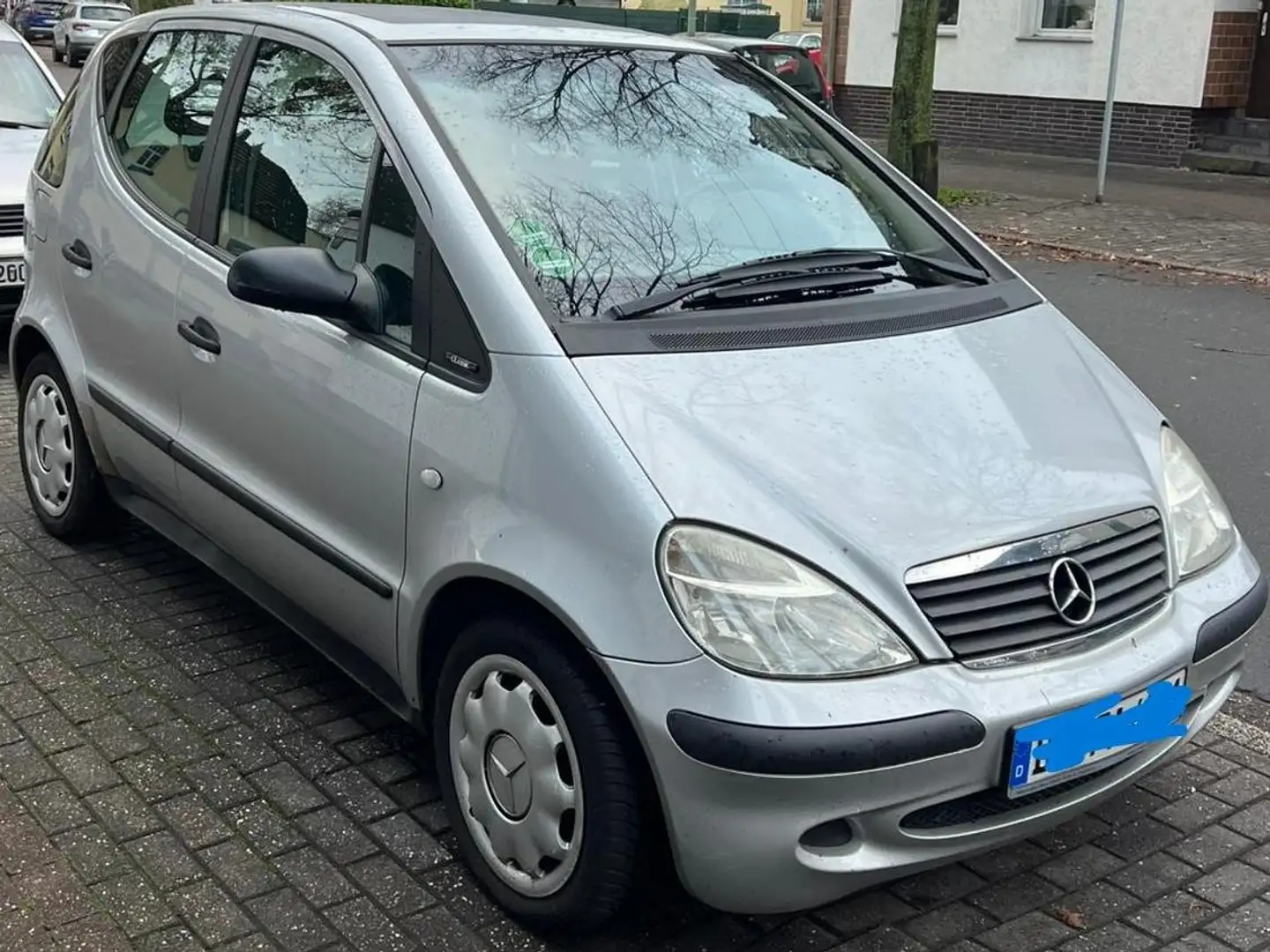 Mercedes-Benz A 160 A-Klasse Classic Argent - 2
