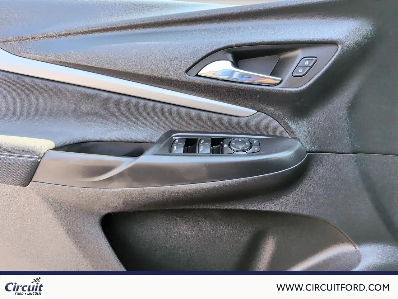 Chevrolet Bolt fotografie Chevrolet Bolt