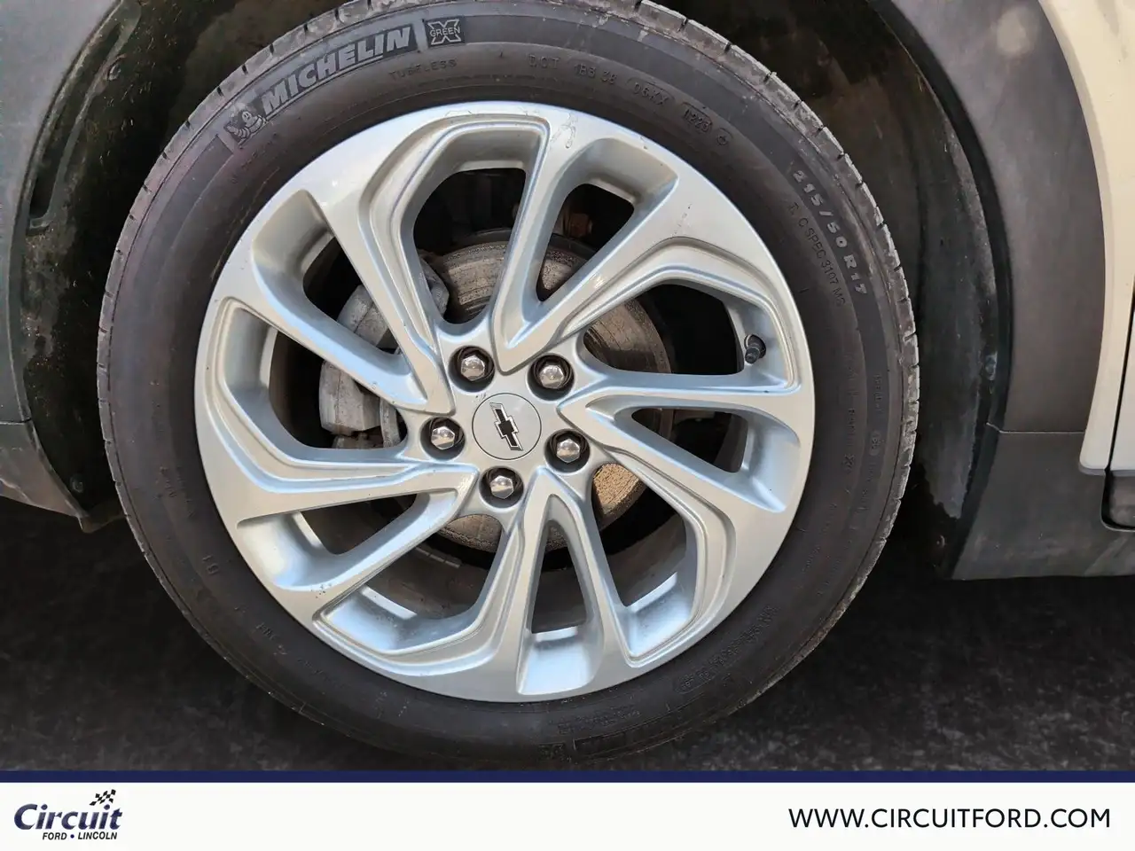 Chevrolet Bolt fotografie Chevrolet Bolt