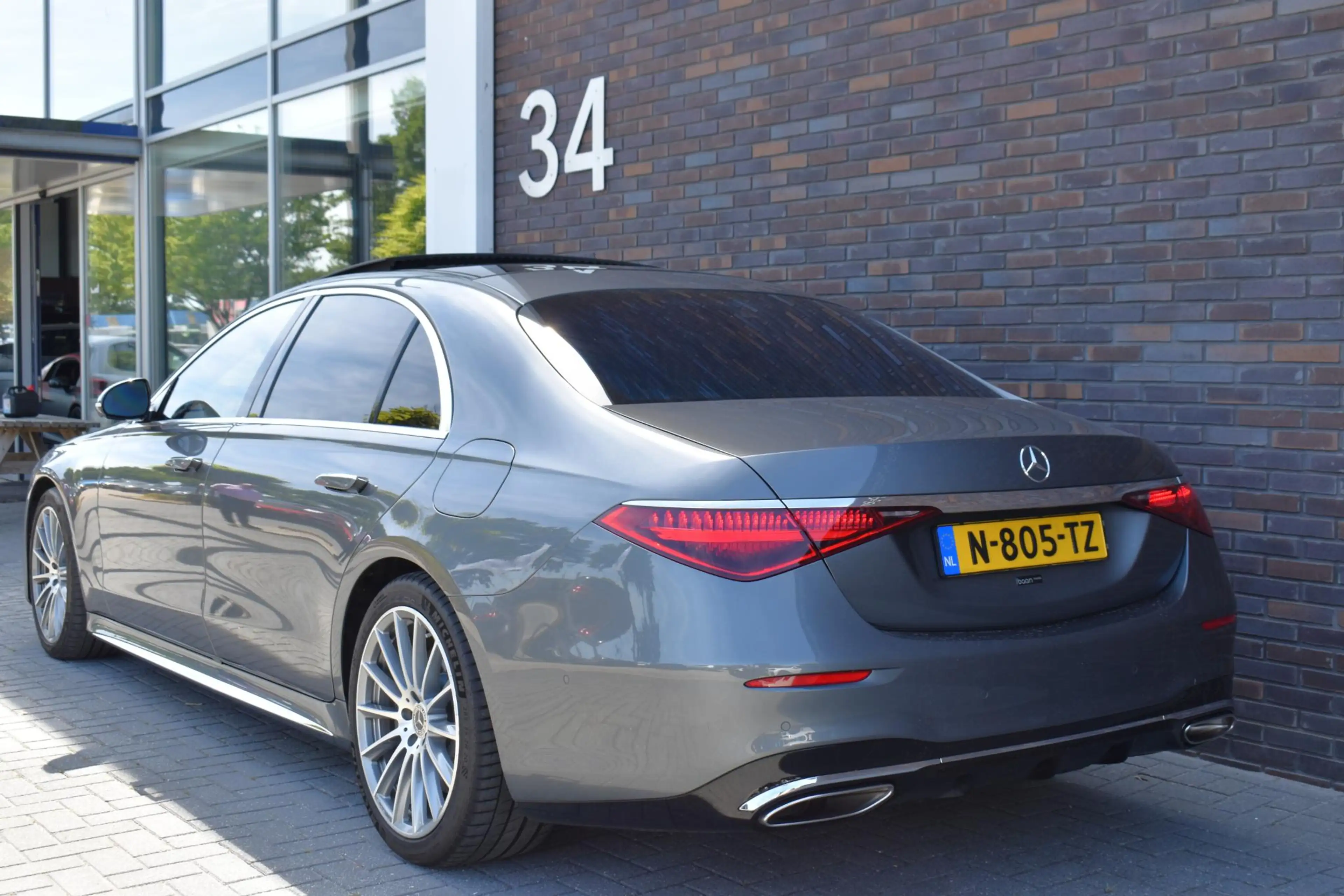 Mercedes-Benz S 580 e Lang AMG Line — photo 2