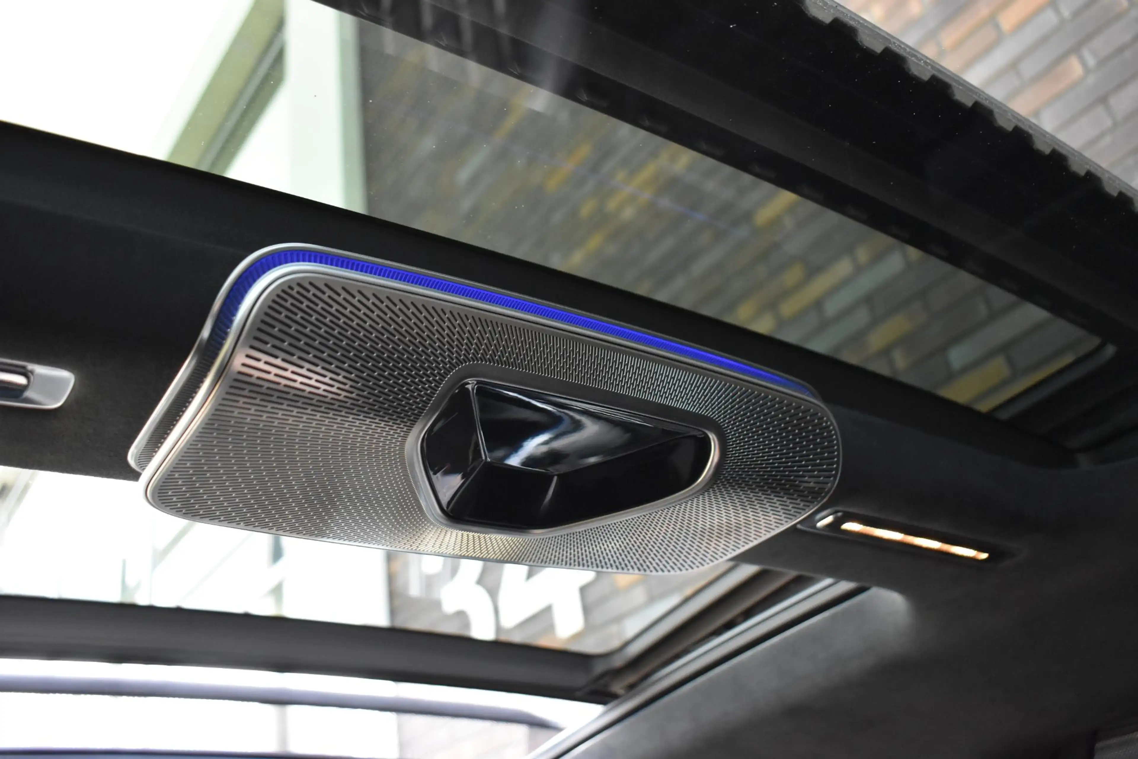 Mercedes-Benz S 580 e Lang AMG Line — photo 15