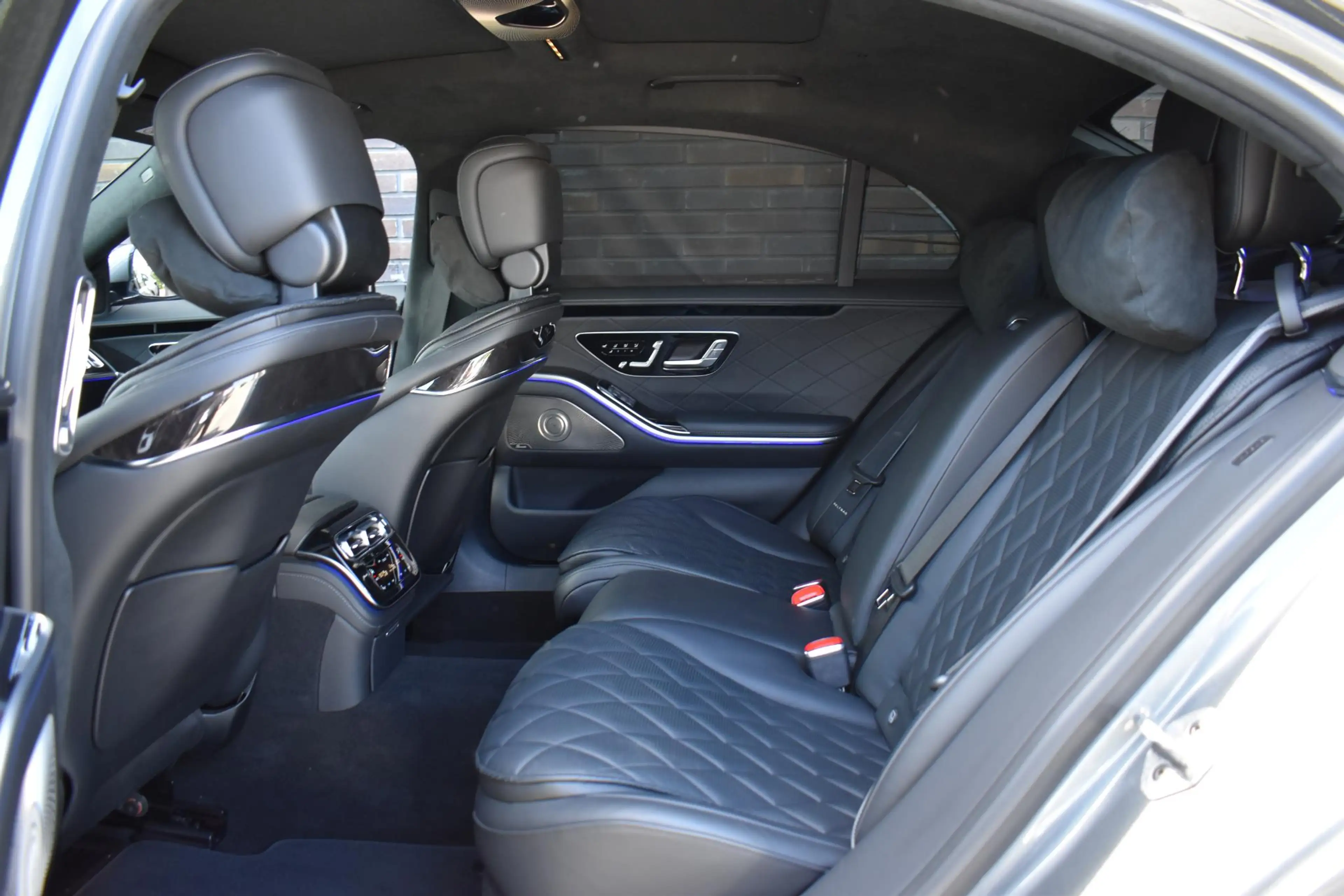 Mercedes-Benz S 580 e Lang AMG Line — photo 5