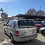 Kia Carnival 2.9CRDI LX Gris - thumbnail 2