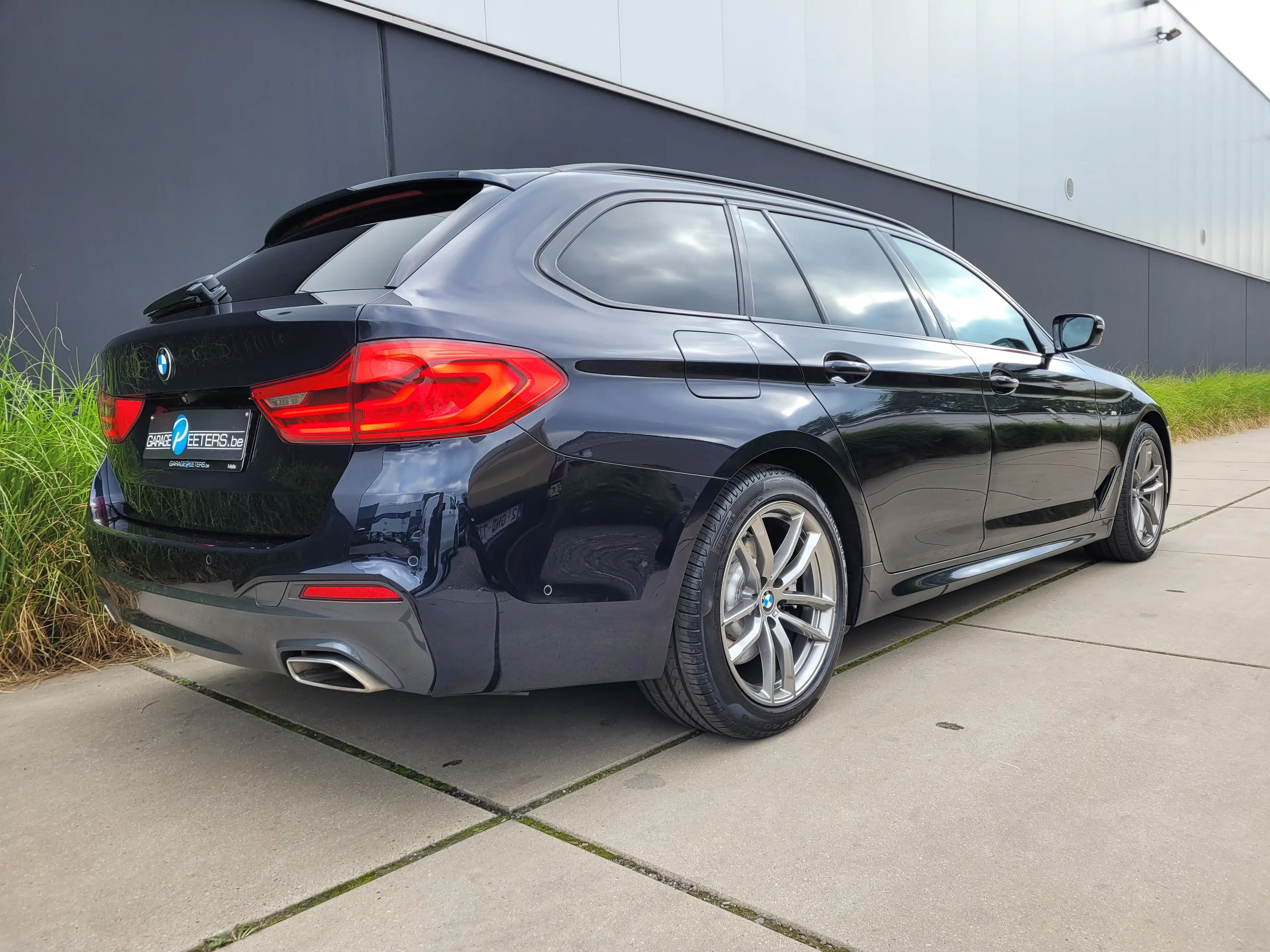 BMW 518 d Touring Aut. *M-PAKKET*CAMERA*DAB*FACELIFT!* — photo 3