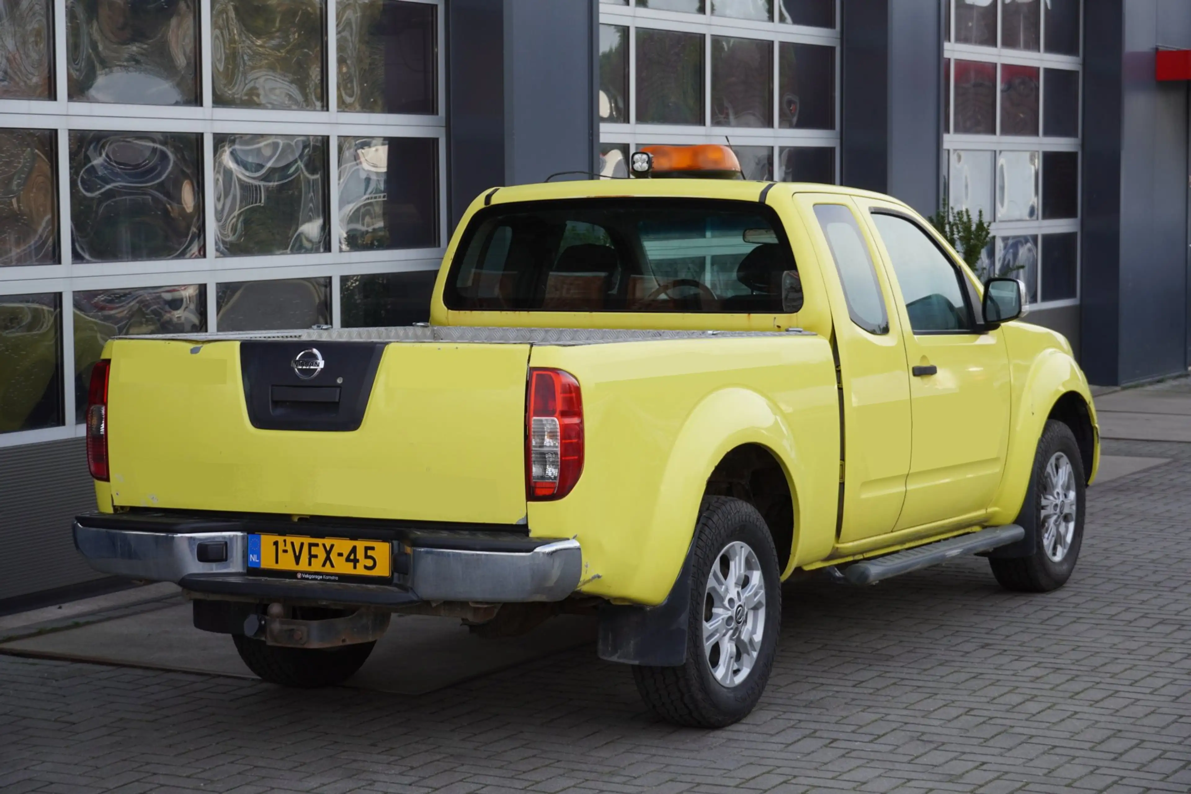 Nissan Navara 2.5 dCi LE 177PK King Cab 4WD — photo 5