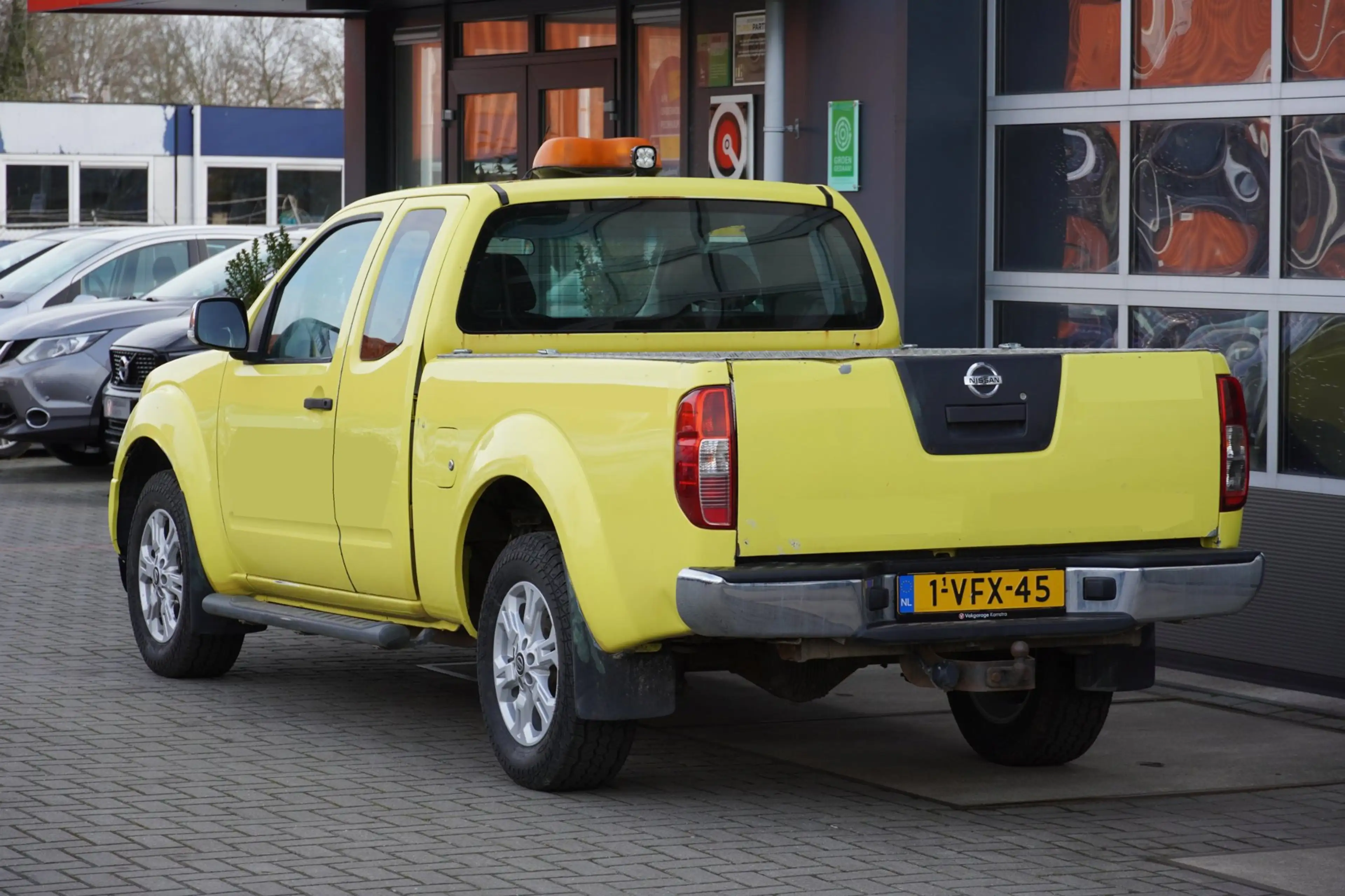 Nissan Navara 2.5 dCi LE 177PK King Cab 4WD — photo 3