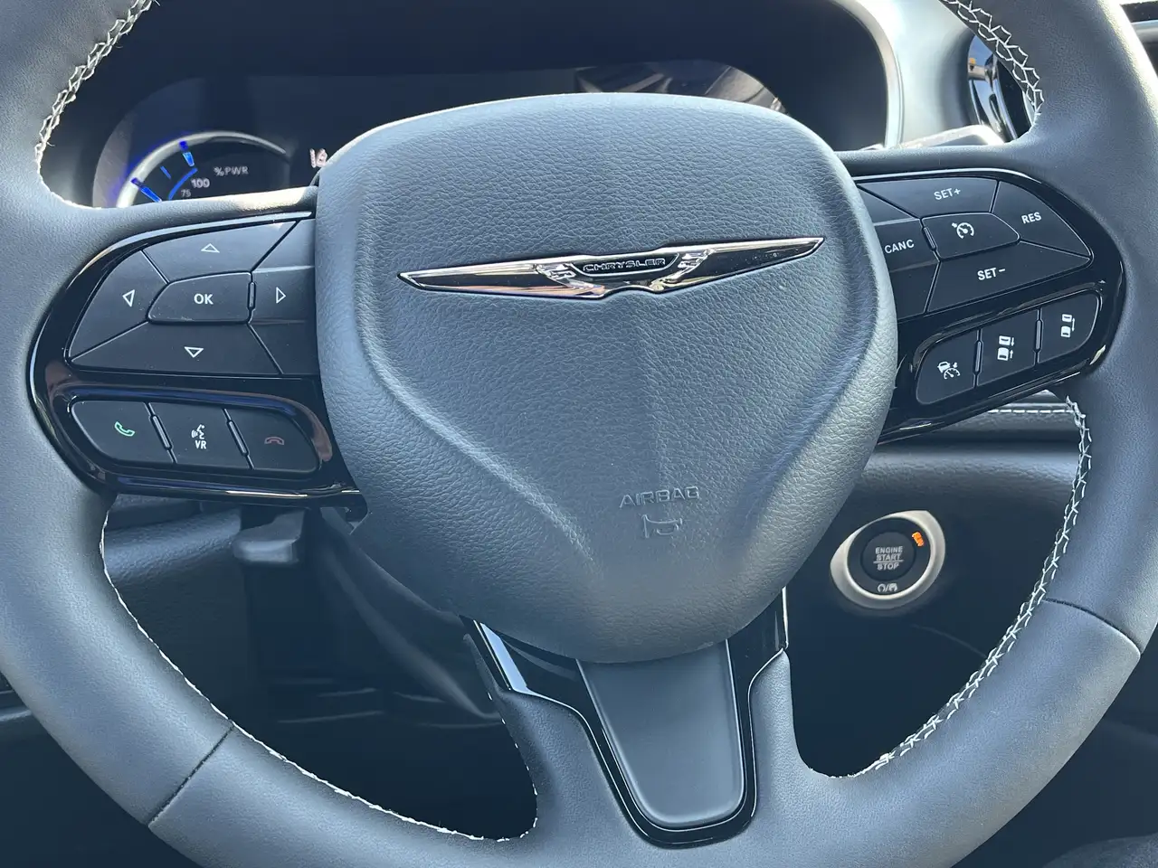 Chrysler Pacifica снимка Chrysler Pacifica