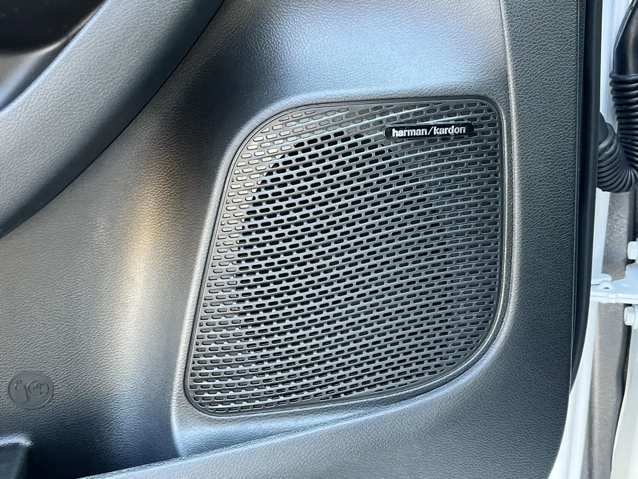 Chrysler Pacifica снимка Chrysler Pacifica