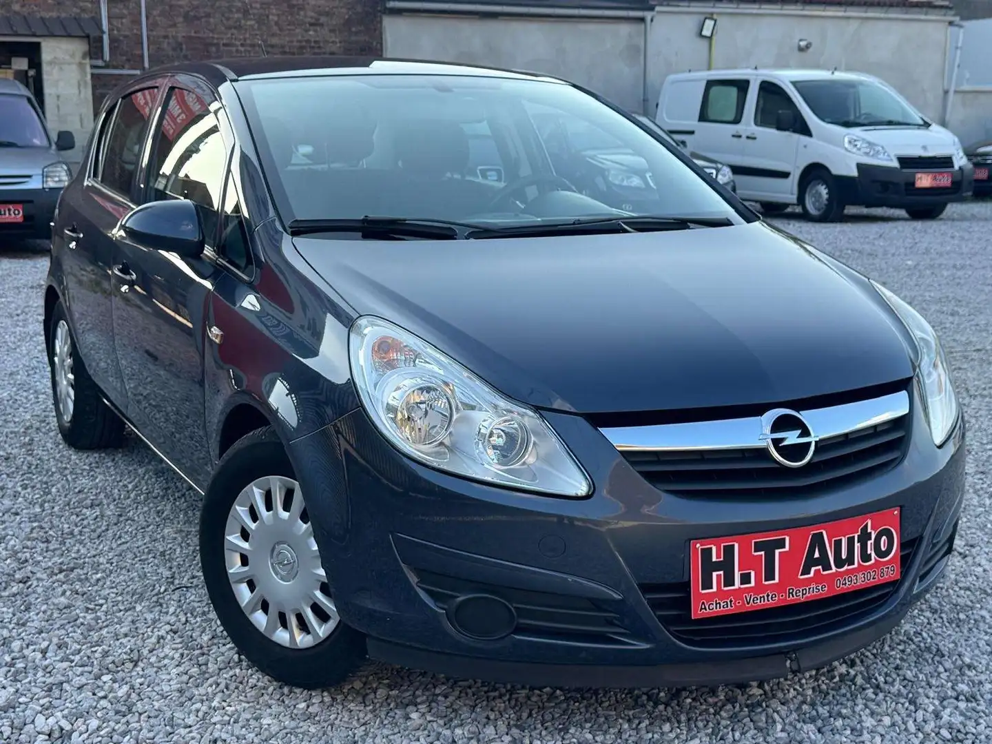Opel Corsa 1.2i Essentia/Etat neuf/Essence/Garantie 12 mois Beige - 2