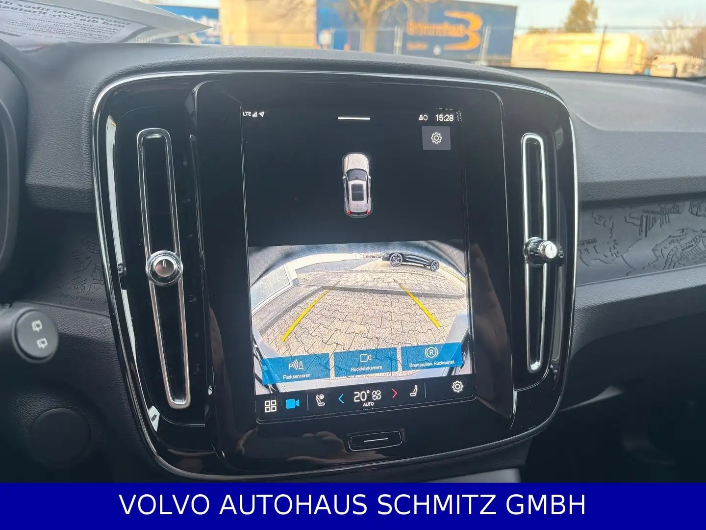 Volvo XC40 Plus TWIN AWD Recharge Dienstwagen Blau - 2