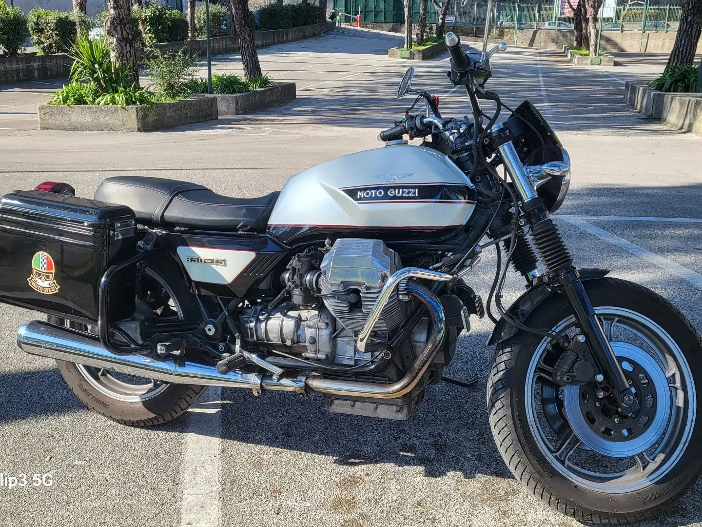 Moto Guzzi 850 T Blanc - 1