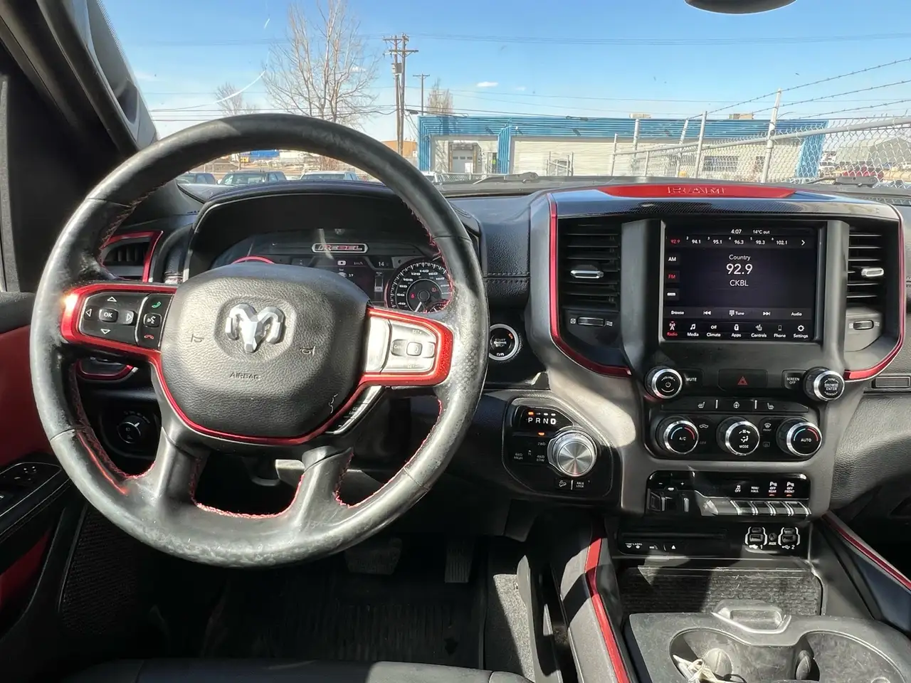 RAM 1500 снимка RAM 1500