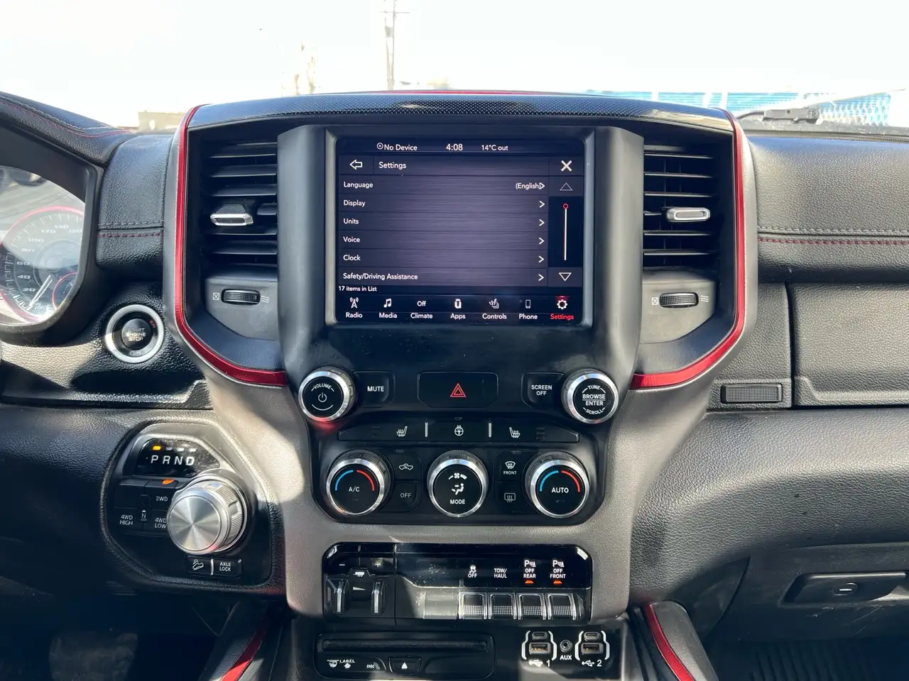 RAM 1500 снимка RAM 1500