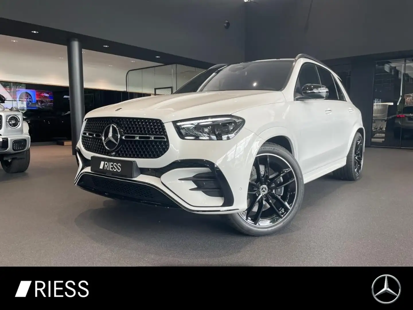 Mercedes-Benz GLE 450 d AMG+PANO+AHK+AIRMATIC+DISTR+KEYL+HUD+ Weiß - 1