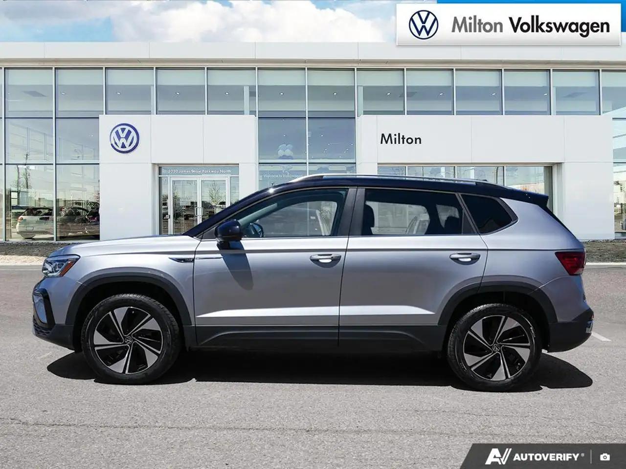 Volkswagen Taos снимка Volkswagen Taos