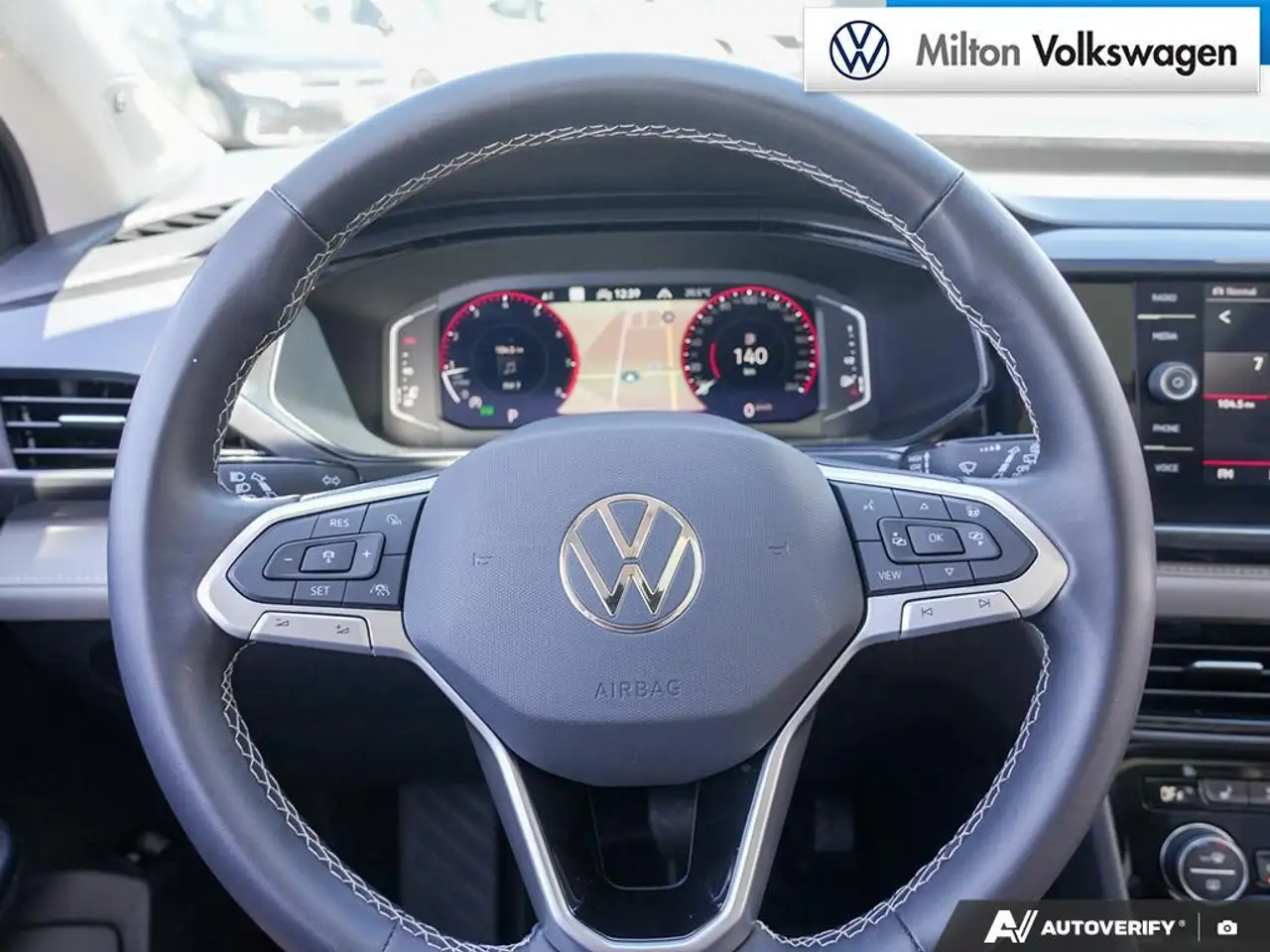 Volkswagen Taos снимка Volkswagen Taos