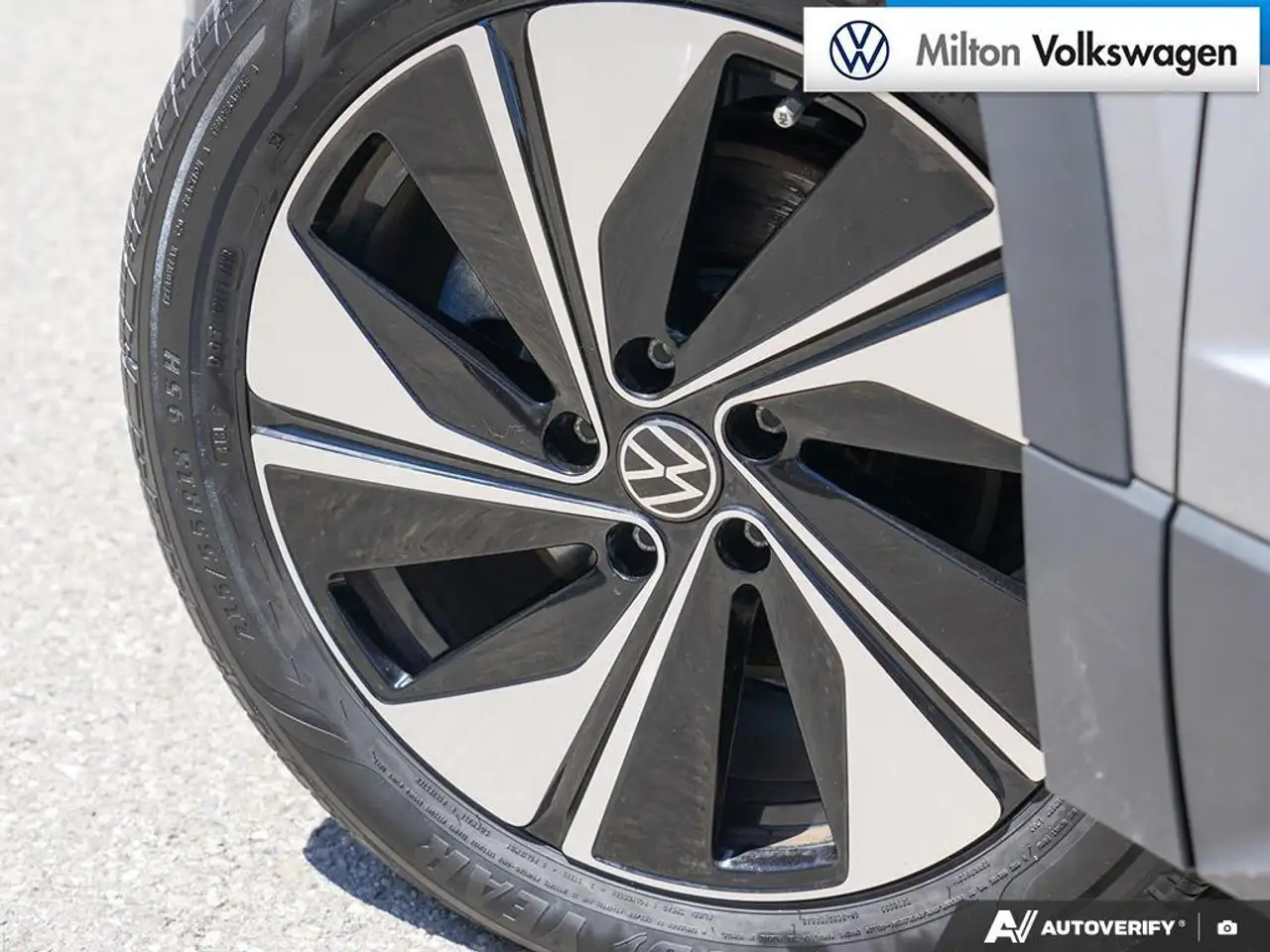 Volkswagen Taos снимка Volkswagen Taos