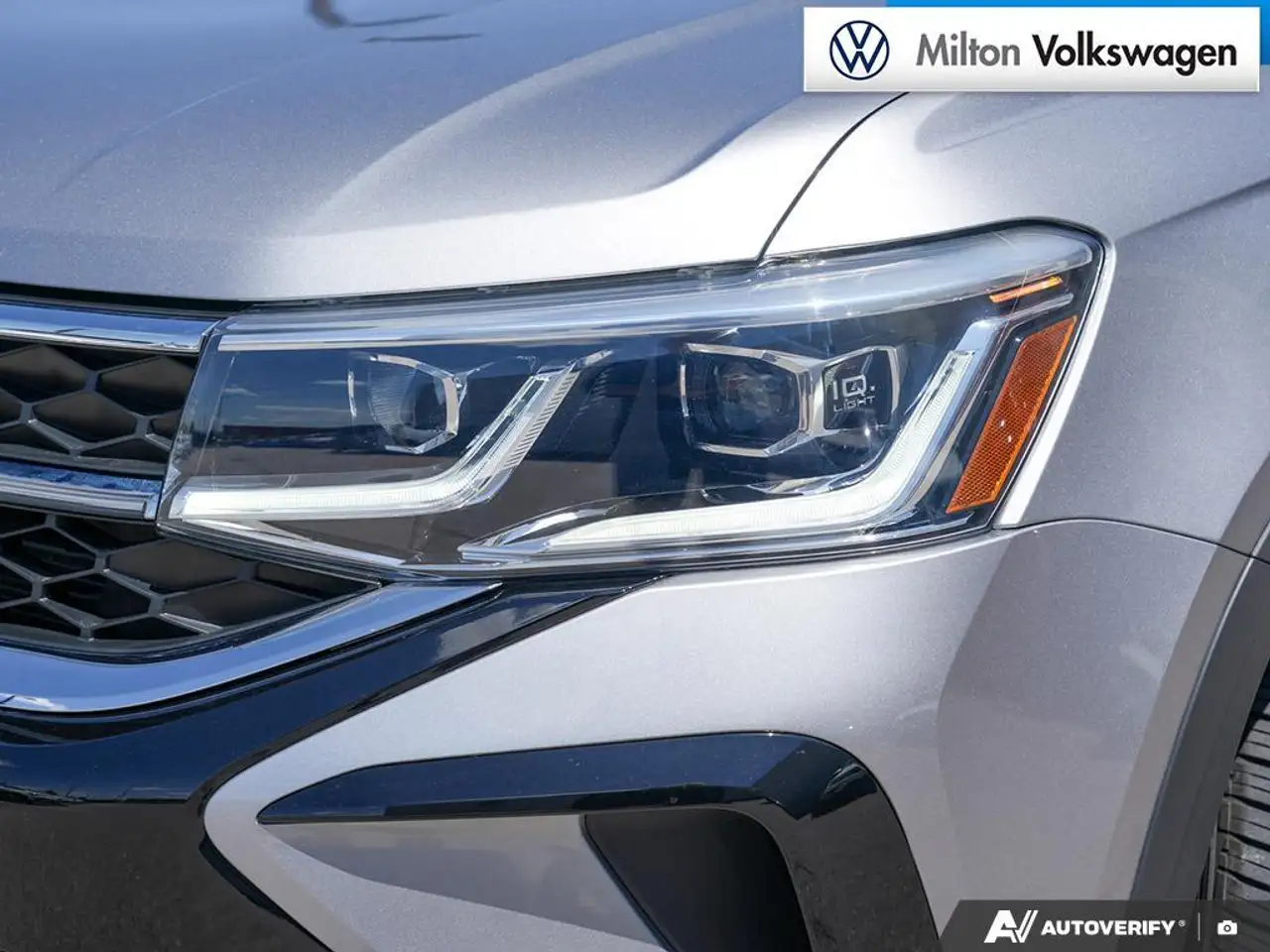 Volkswagen Taos снимка Volkswagen Taos