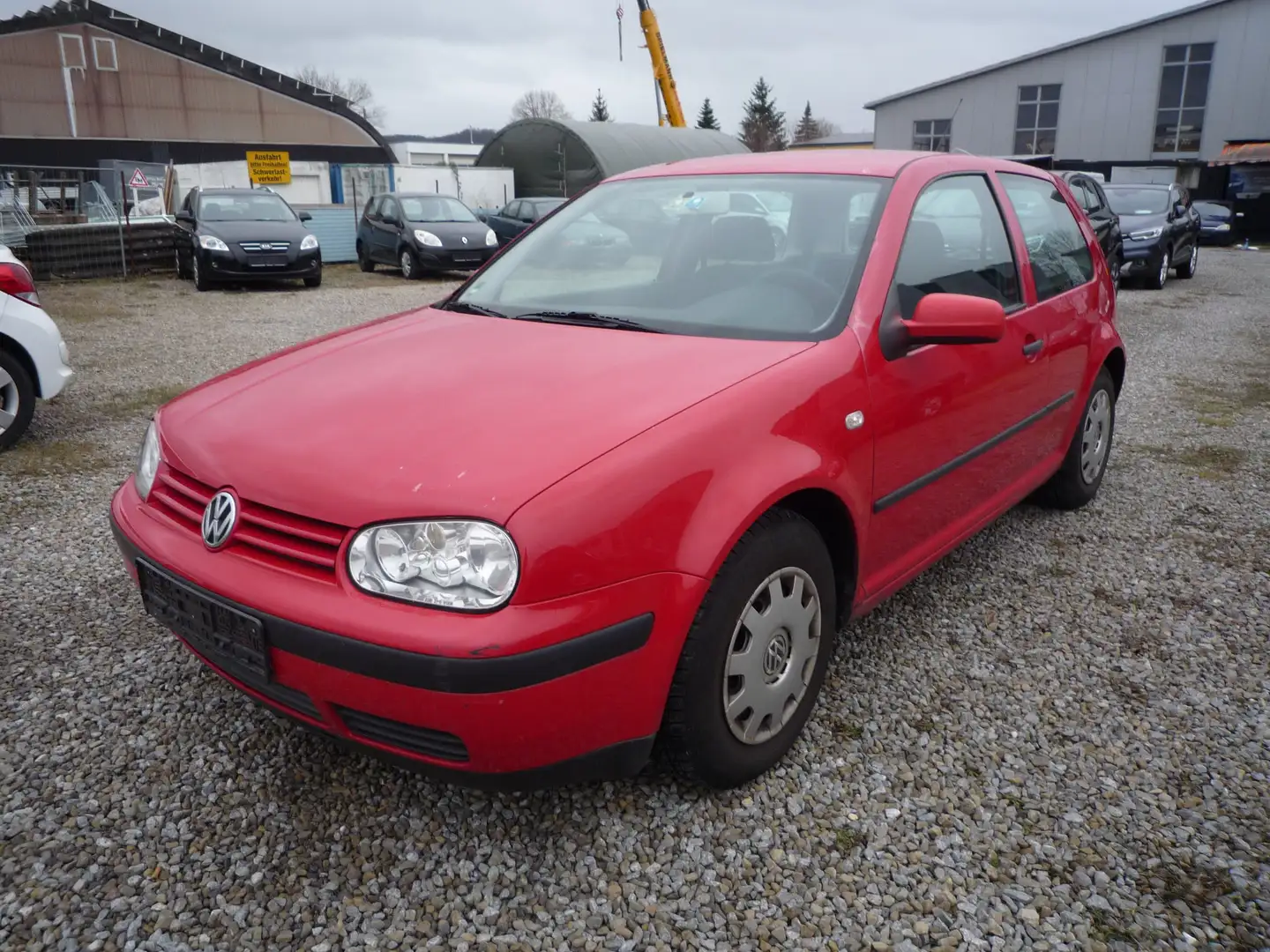 Volkswagen Golf Special Red - 1