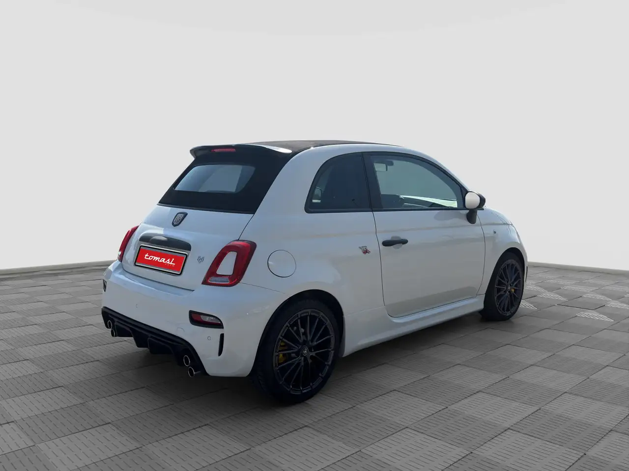 Abarth 695C 2024