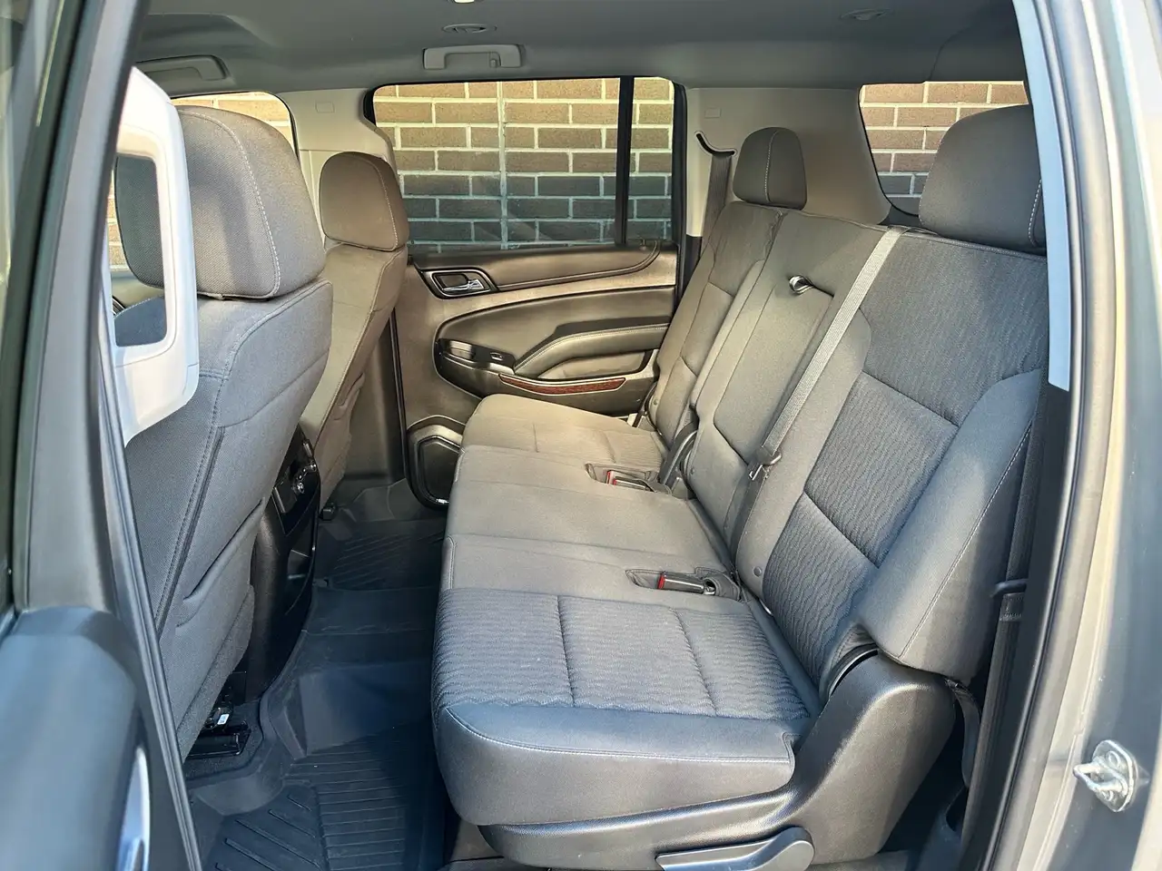 GMC Yukon снимка GMC Yukon