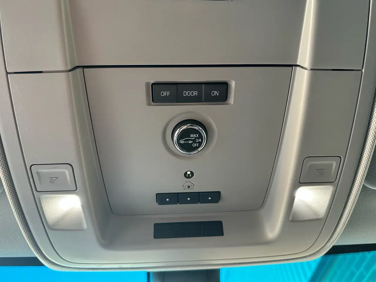 GMC Yukon снимка GMC Yukon