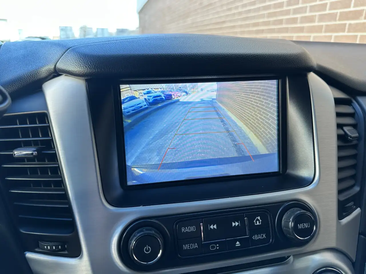 GMC Yukon снимка GMC Yukon