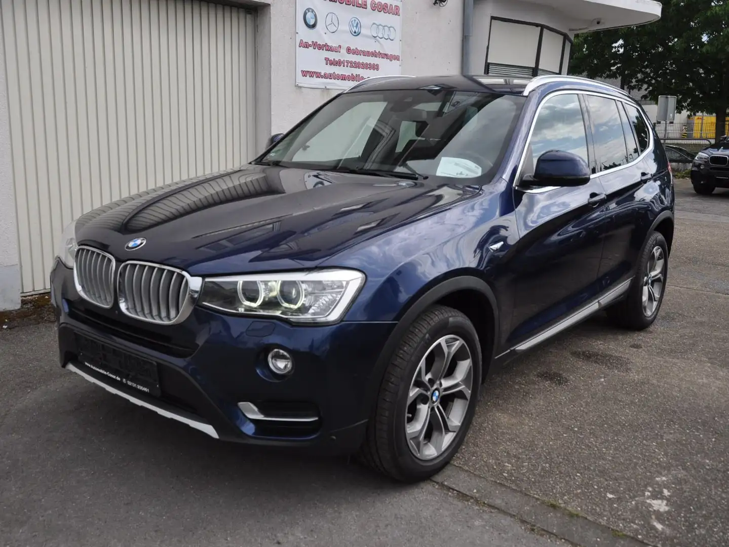 BMW X3 xDrive20d Aut. xLine*AHK-HeadUp-Totwinkel-Spur-kam Blau - 1