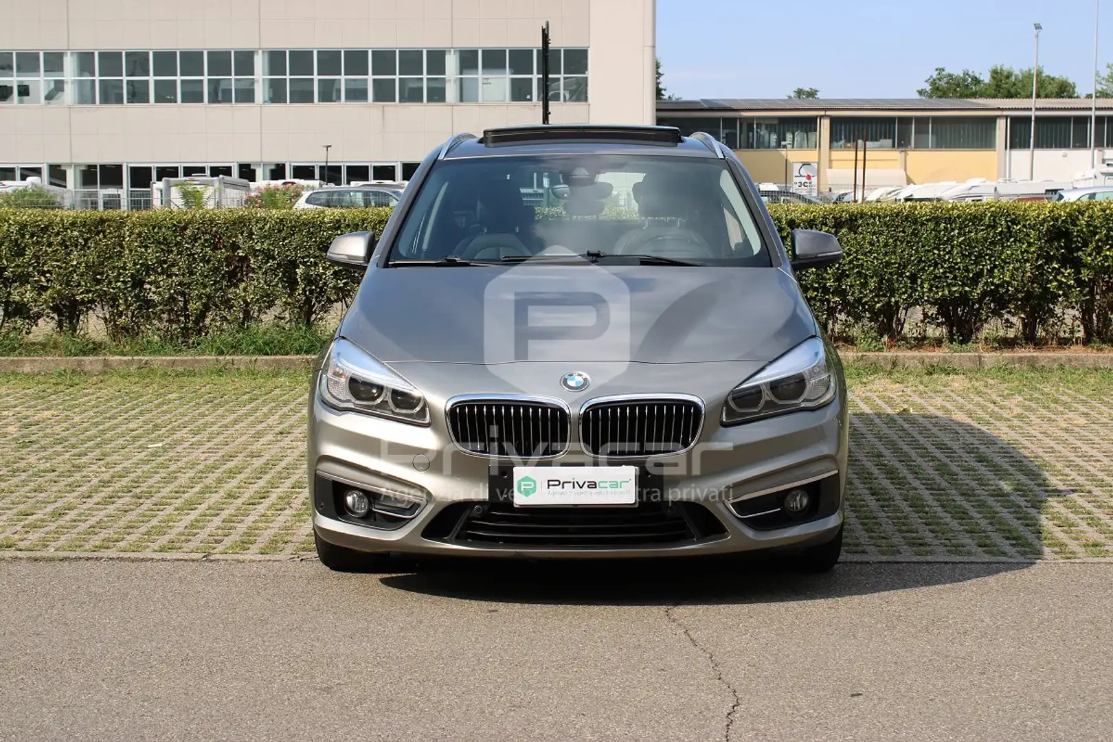 BMW 218 d Active Tourer Luxury-TETTO/HEADUPDISPLAY/TELEC Jaune - 2