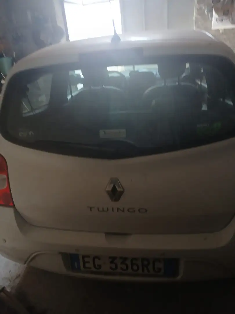 Renault Twingo 1.2 lev SkyLight 75cv - 1