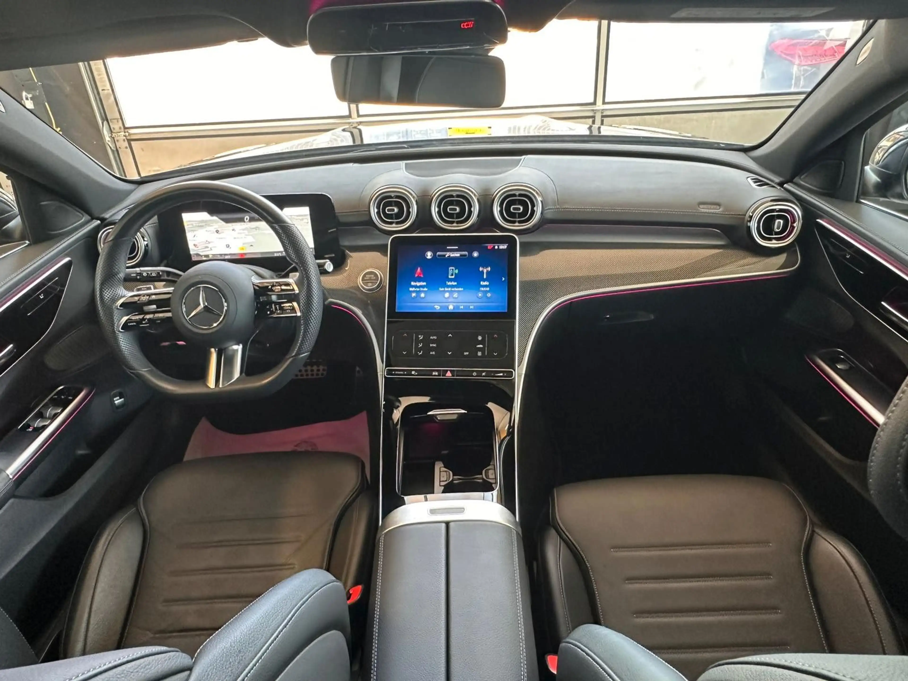 Mercedes-Benz C 300 d T 2x AMG*Leder*Pano*AHK*RFK*Ambiete+ — photo 9